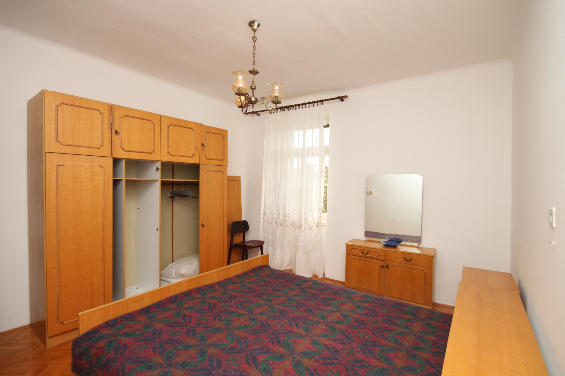 Comfortable and spacious apartment near beach Stara Novalja, Pag  A-a