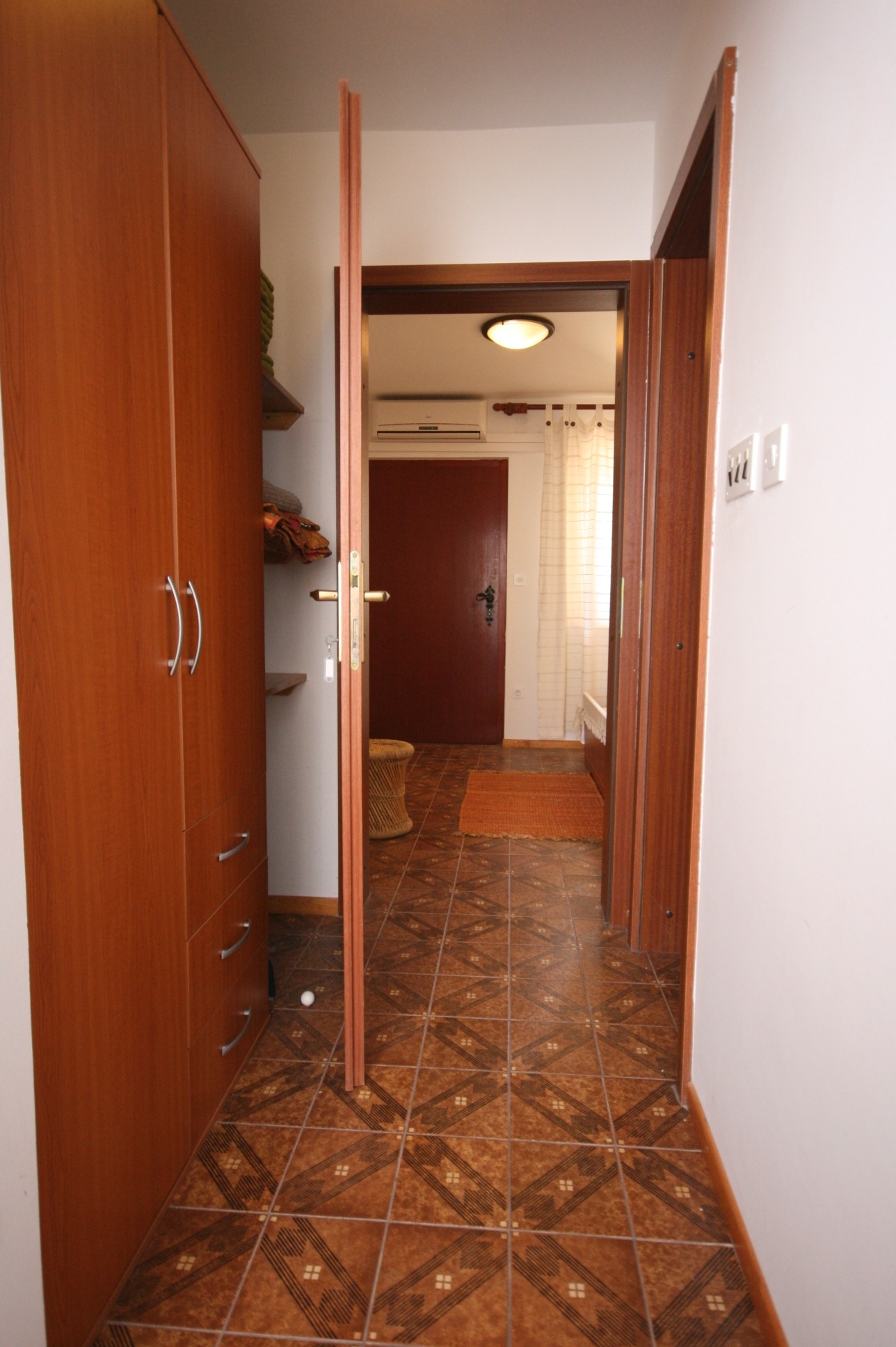 One bedroom apartment with terrace and sea view Mandre, Pag  A-a