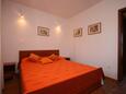 Mandre, Dormitorio in the apartment, air condition available y WiFi.