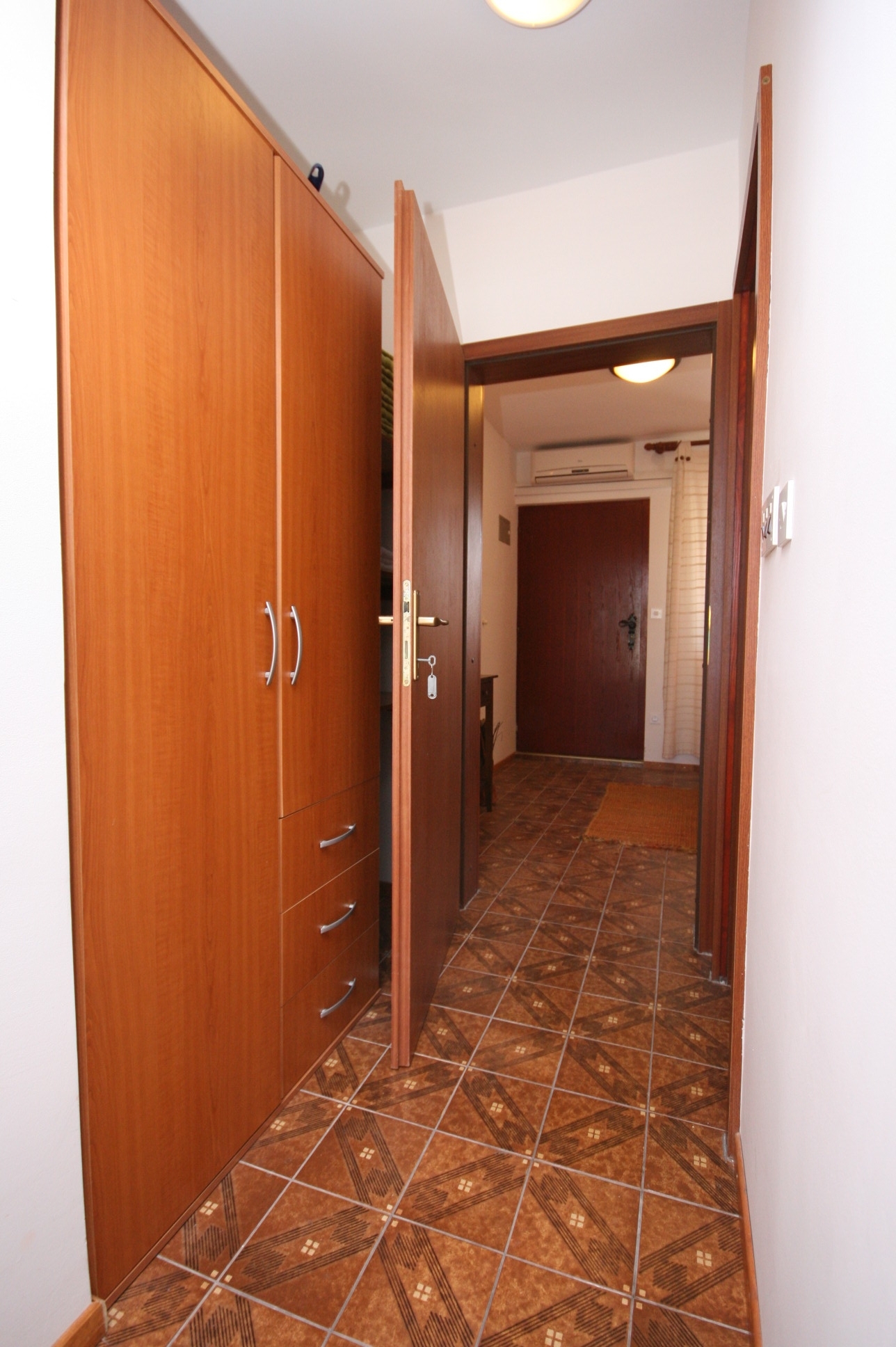 One bedroom apartment with terrace and sea view Mandre, Pag  A-c