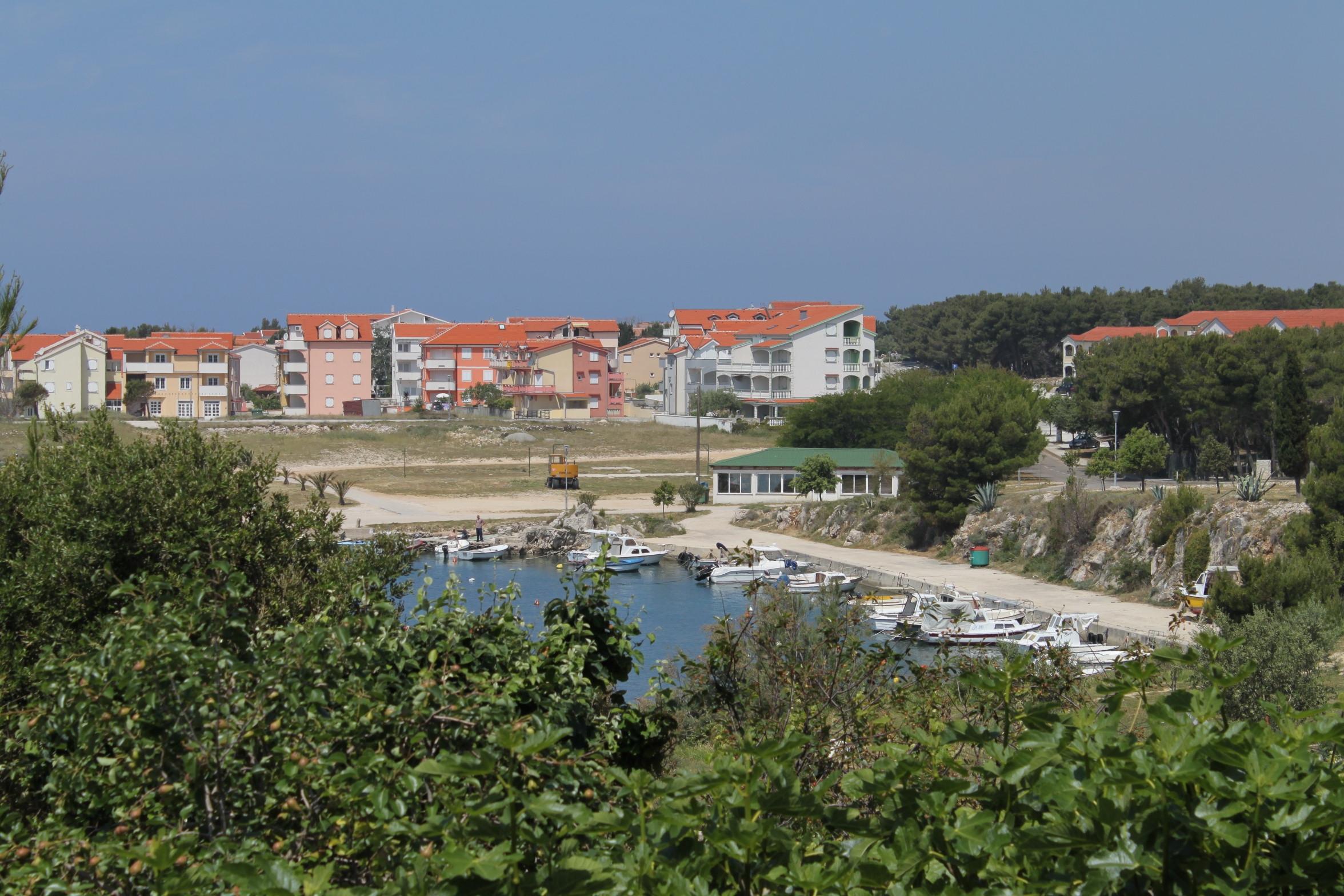 One bedroom apartment near beach Povljana, Pag  A-b