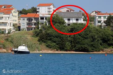 Povljana, Pag, Object 6476 - Appartementen en kamers near sea with sandy beach.