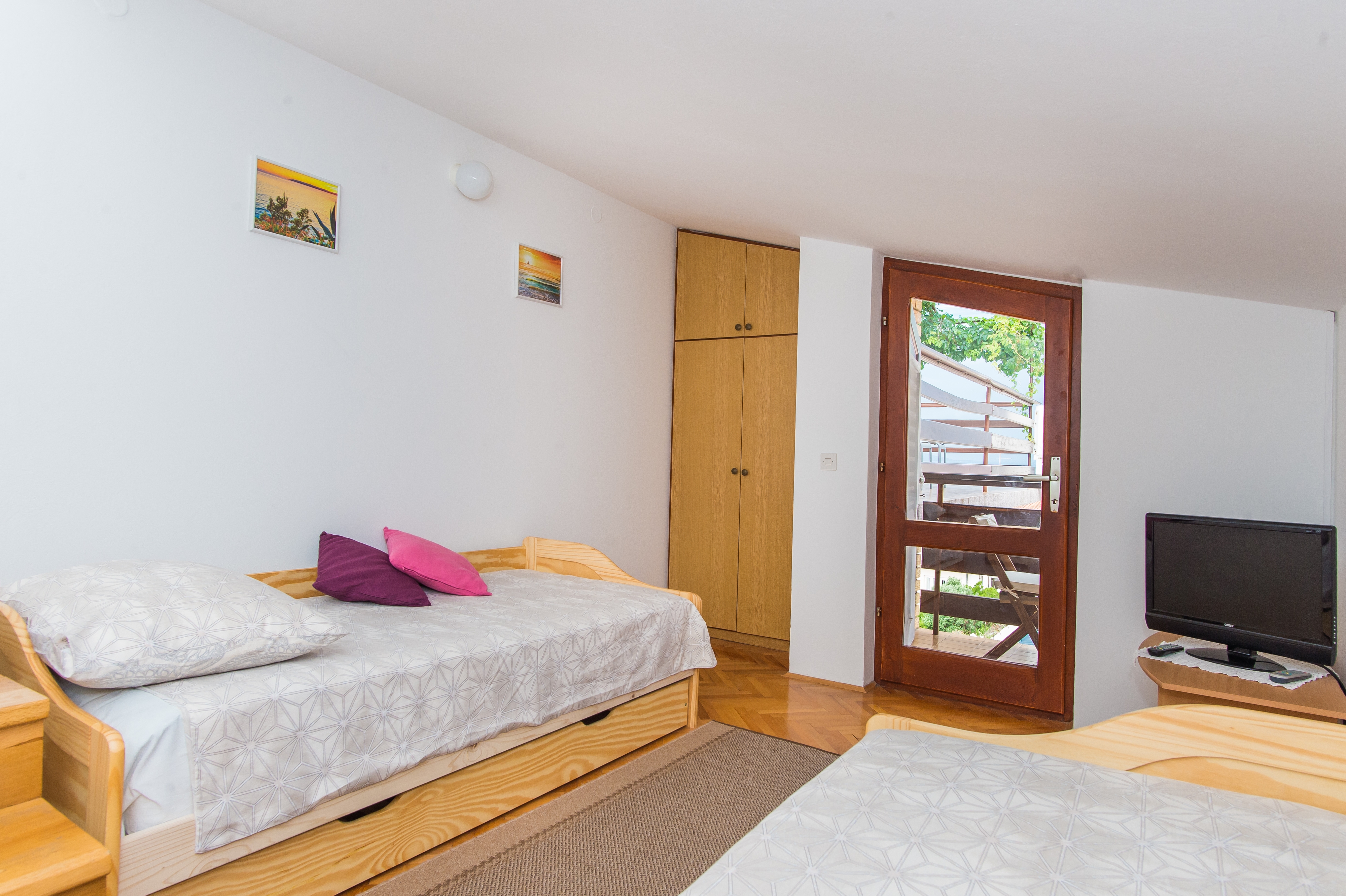 Two bedroom apartment with terrace and sea view Bilo, Primošten  A-b