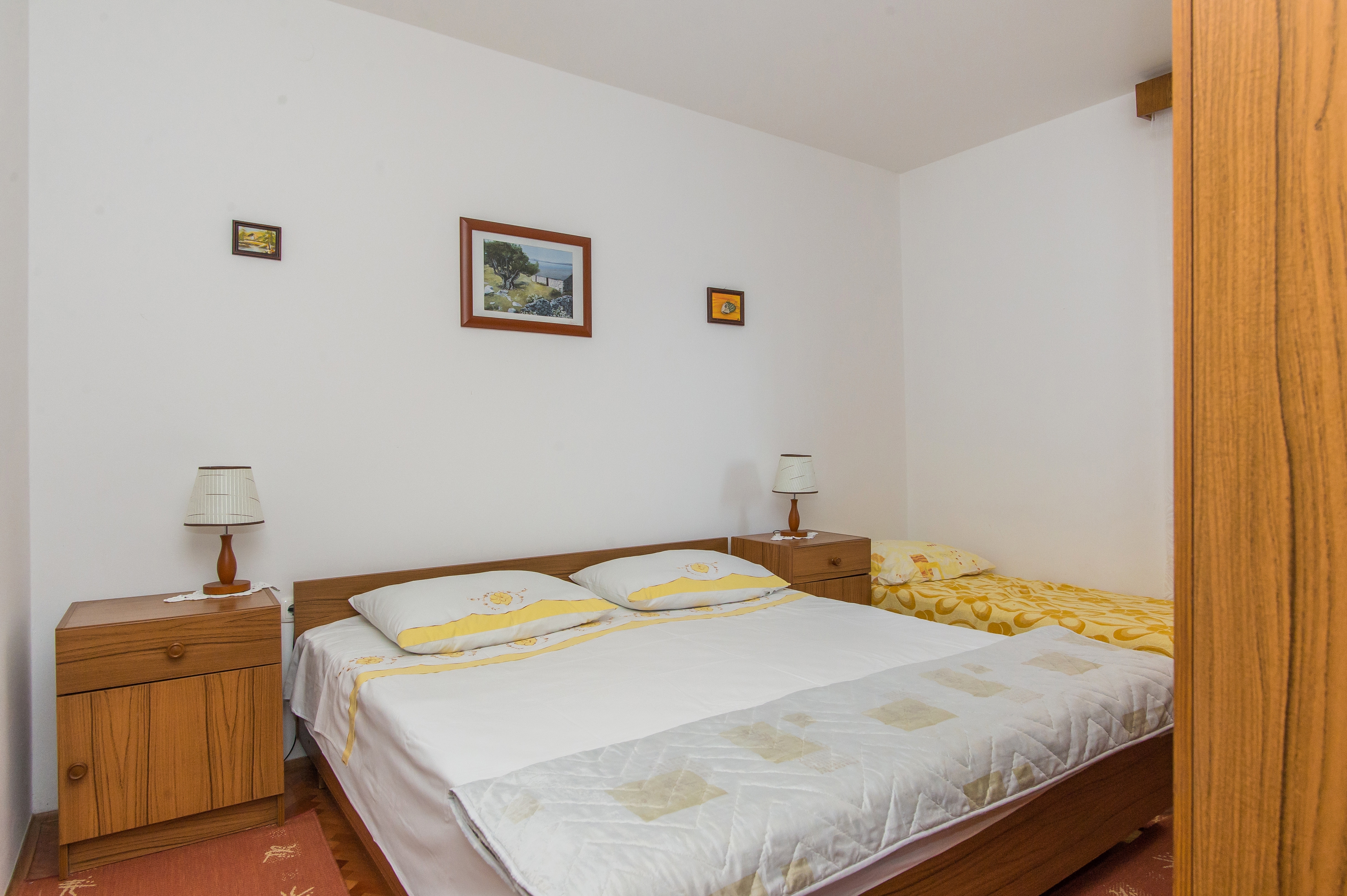 Two bedroom apartment with terrace and sea view Bilo, Primošten  A-c