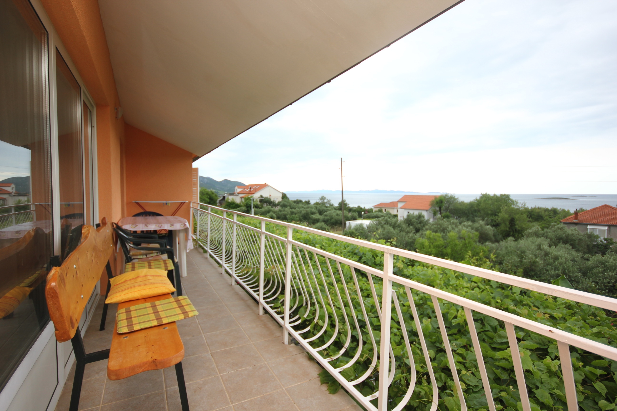 Two bedroom apartment with balcony and sea view Orebić, Pelješac  A-a