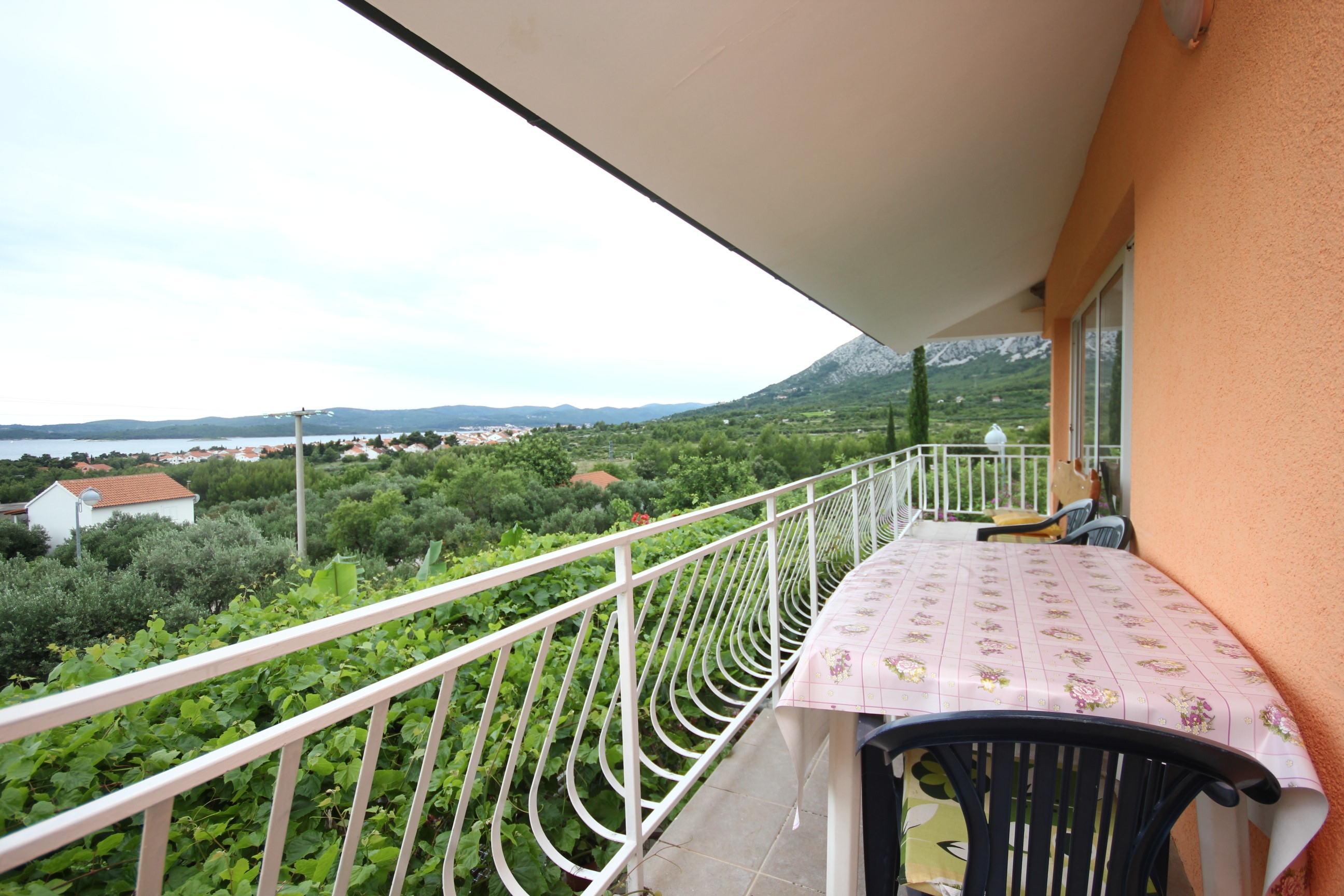 Two bedroom apartment with balcony and sea view Orebić, Pelješac  A-a