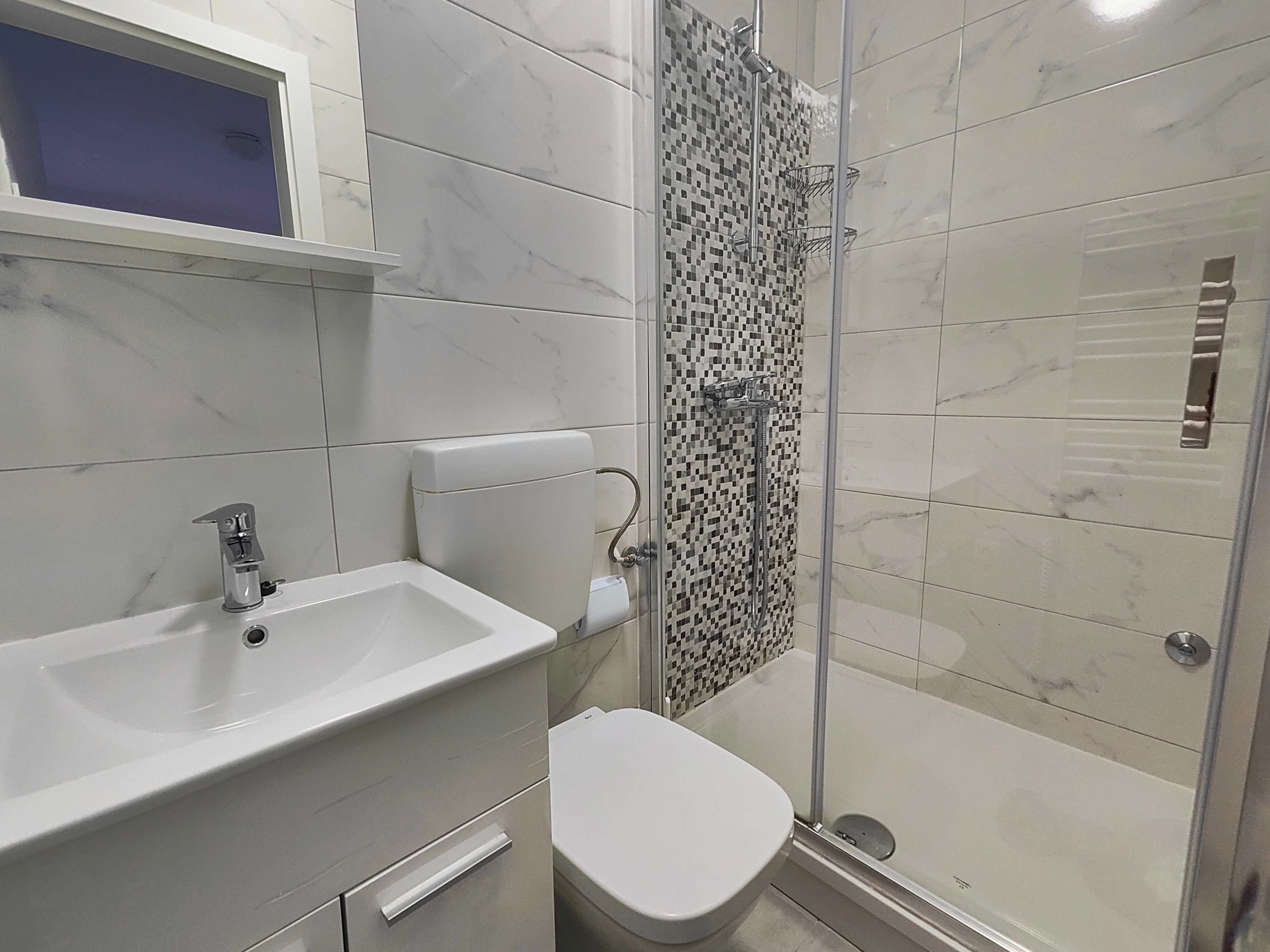 Two bedroom apartment near beach Metajna, Pag  A-b
