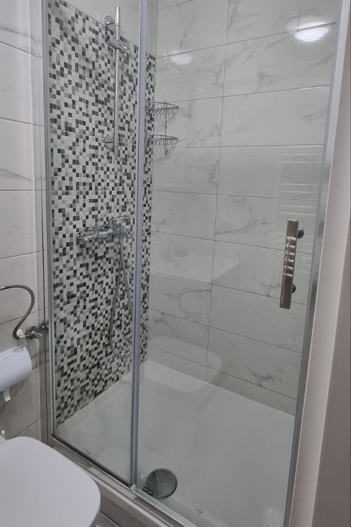Two bedroom apartment near beach Metajna, Pag  A-b
