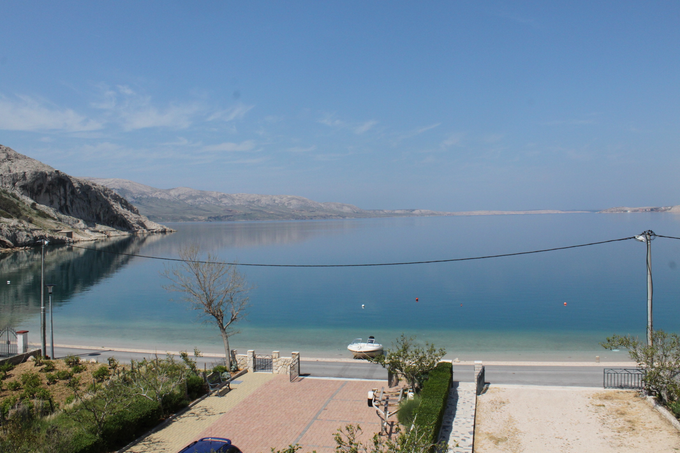Two bedroom apartment near beach Metajna, Pag  A-b