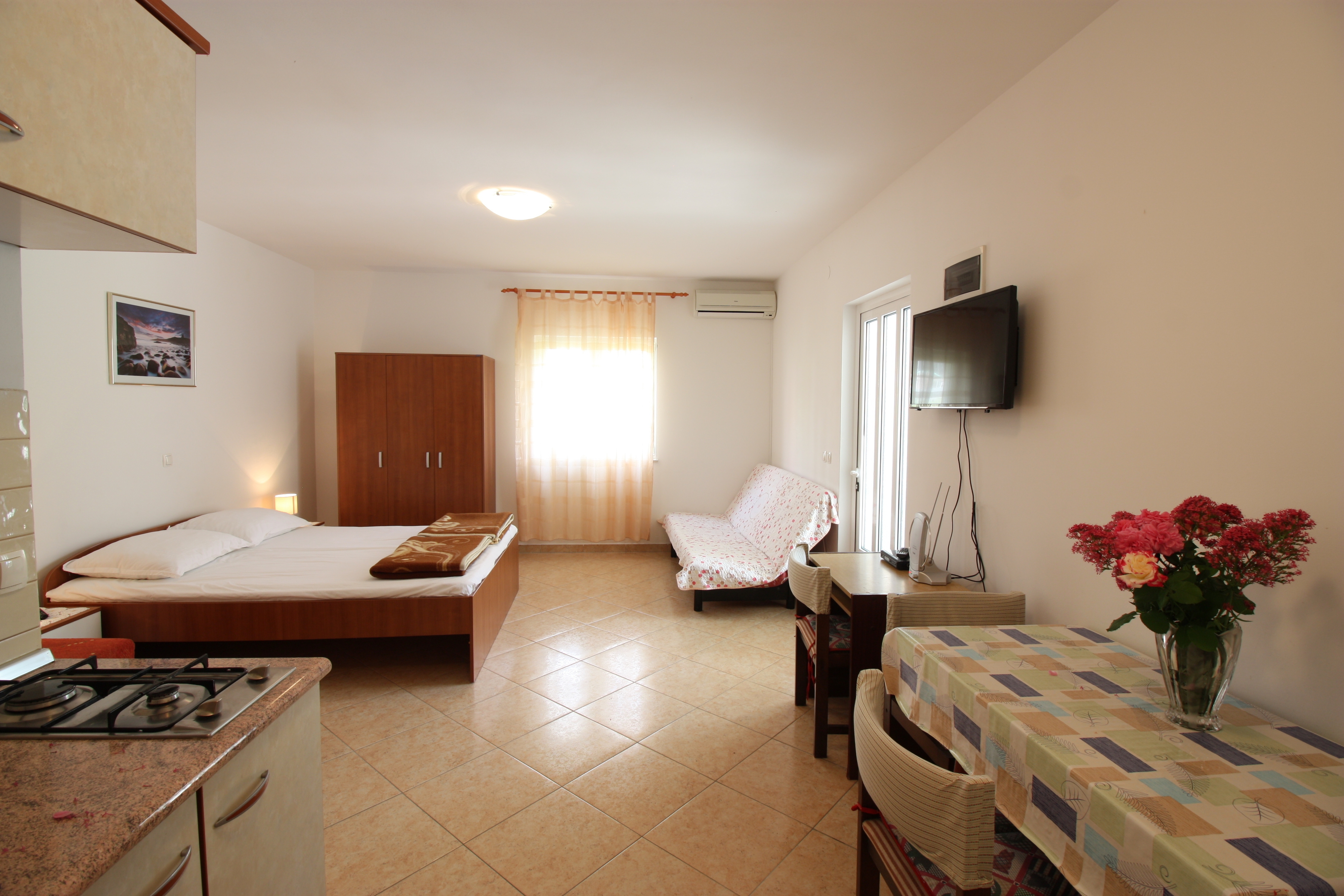 Studio flat near beach Metajna (Pag) (AS-6486-a)