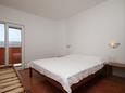 Metajna, Bedroom in the room, air condition available and WiFi.