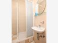 Bathroom Mandre, Bathroom in the room.