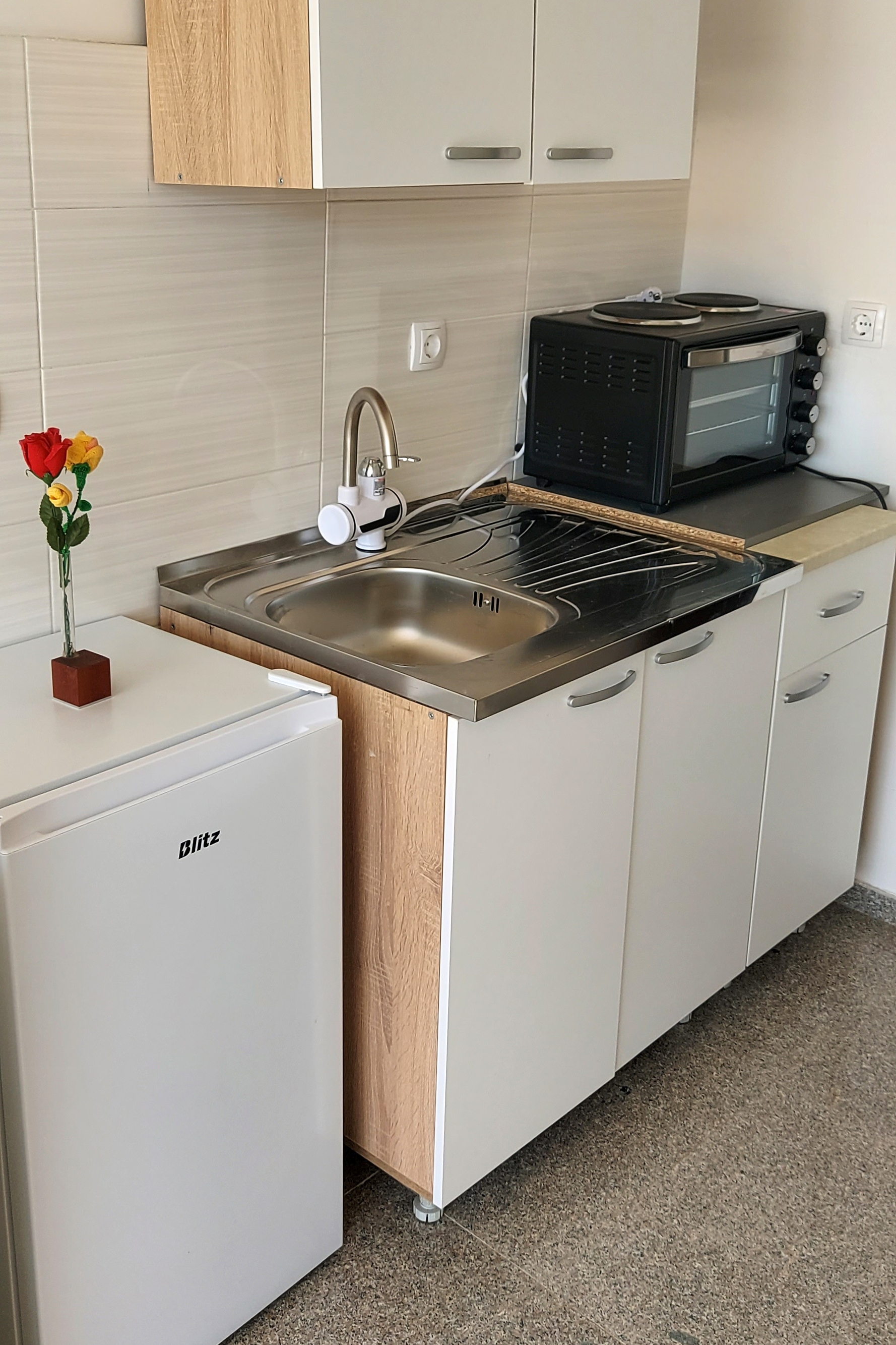 One bedroom apartment with terrace and sea view Metajna (Pag) (A-6496-a)