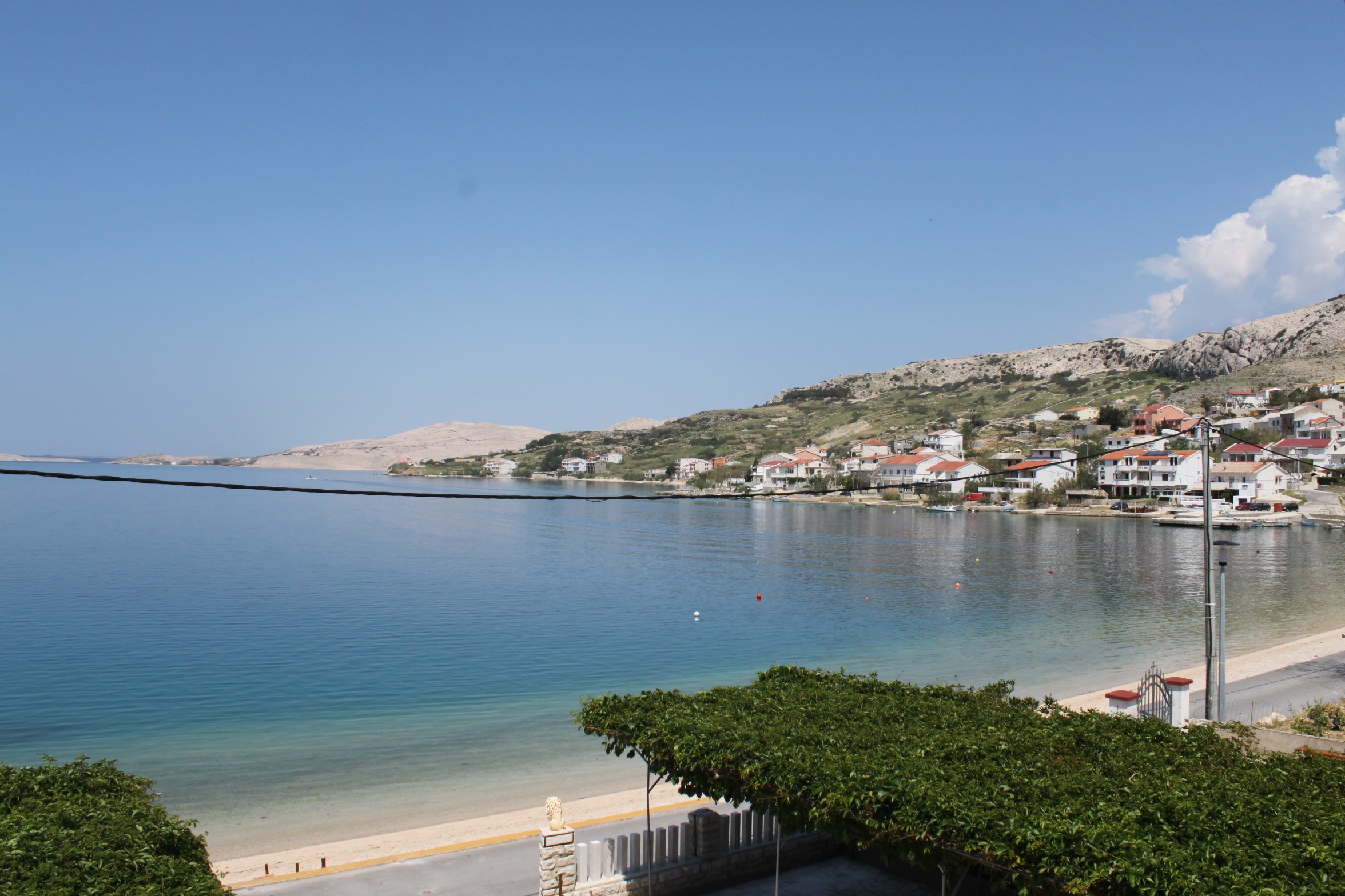 One bedroom apartment near beach Metajna, Pag  A-c