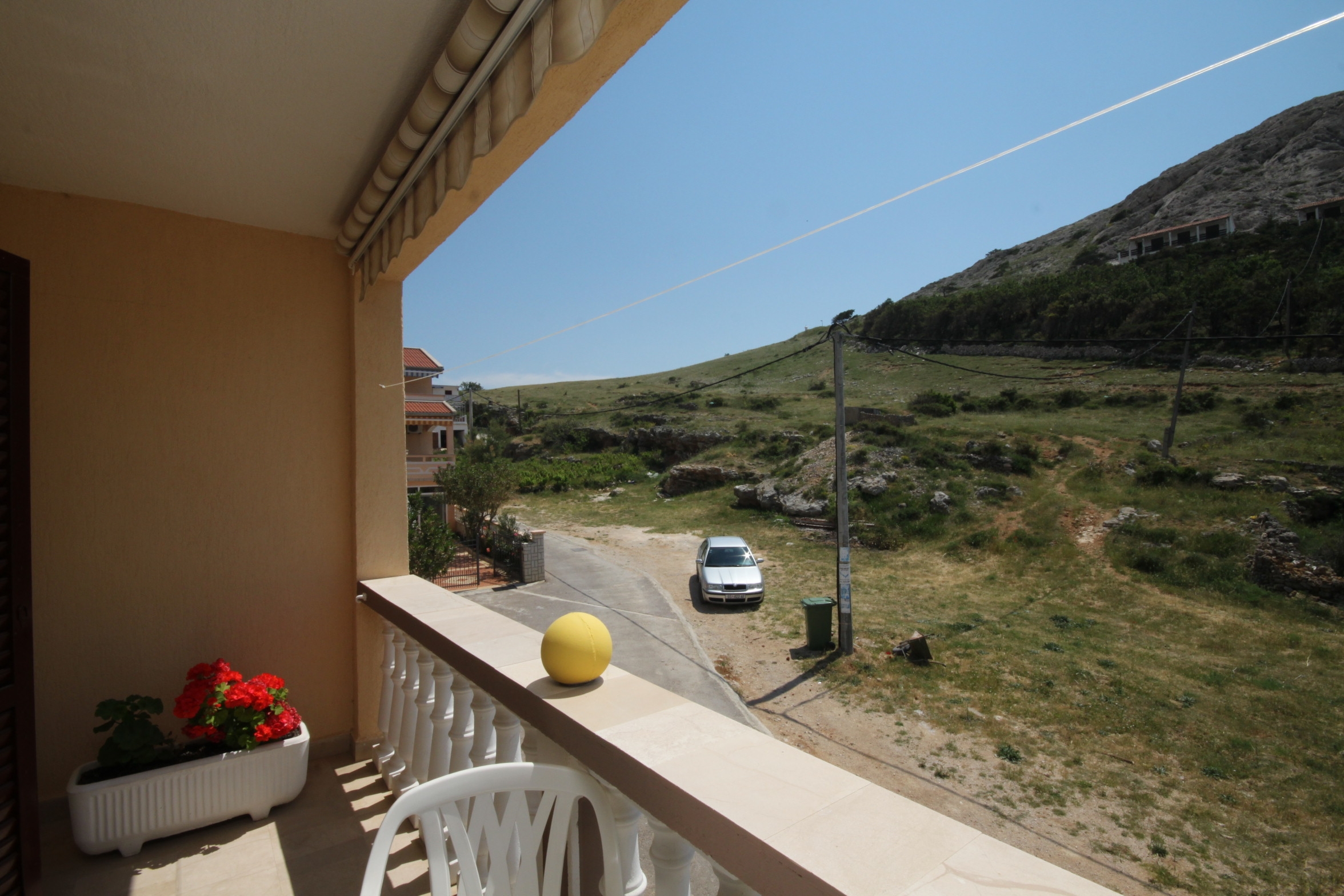 Studio flat near beach Metajna, Pag  AS-b
