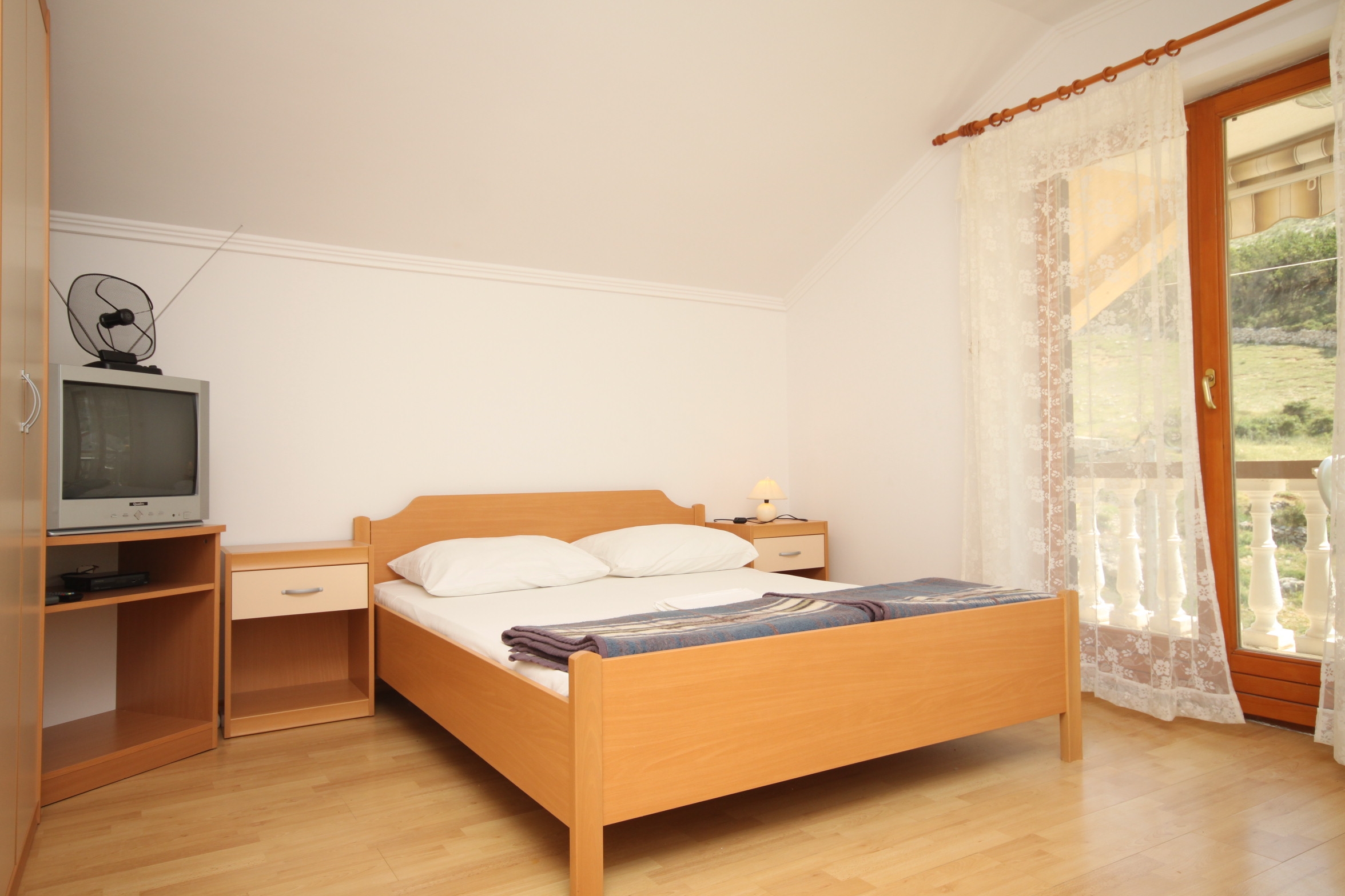 Studio flat near beach Metajna, Pag (AS-6497-d) Studio flat near beach Metajna, Pag (AS-6497-d)