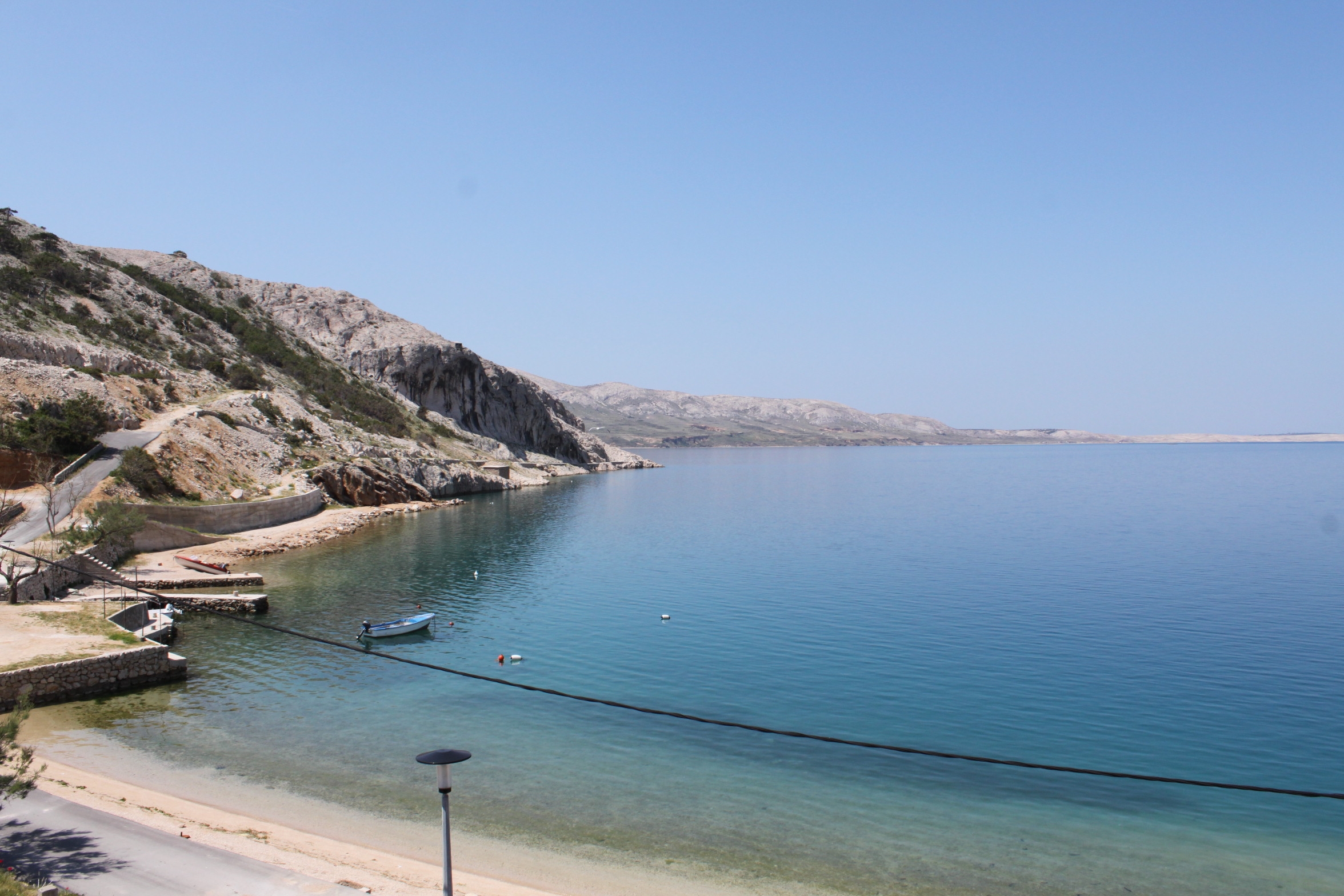 Studio flat near beach Metajna, Pag  AS-d