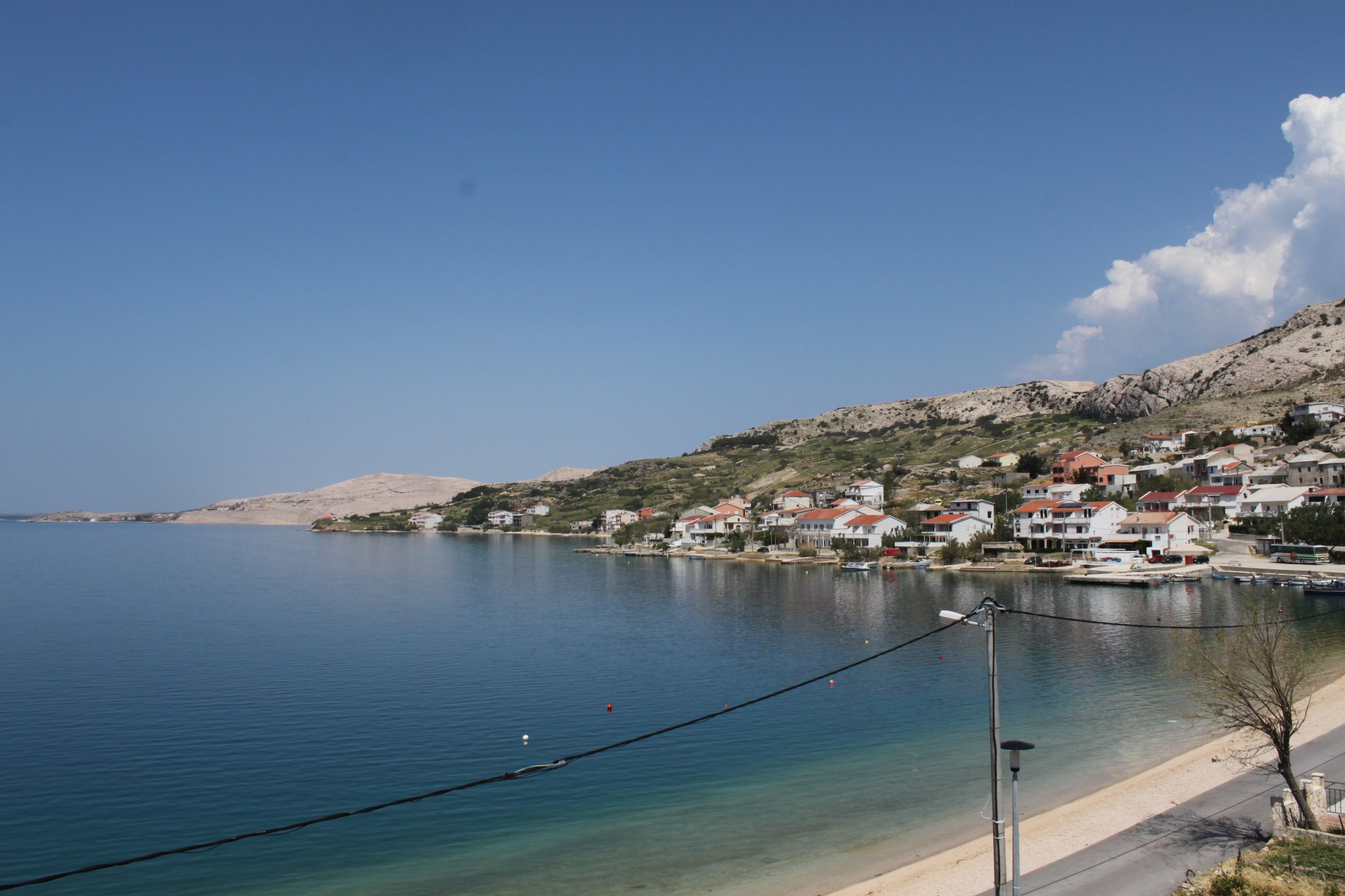 Studio flat near beach Metajna, Pag  AS-d