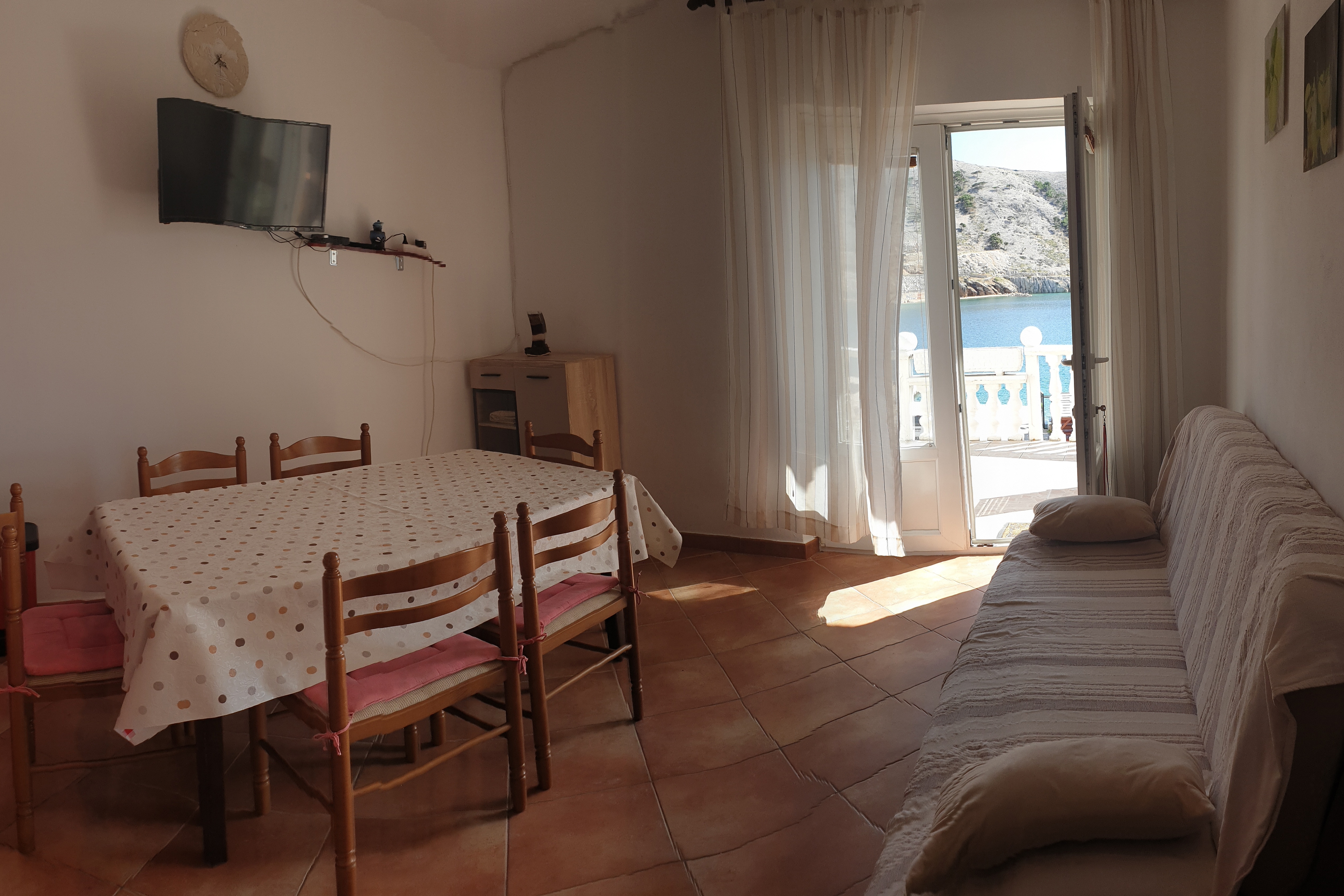 Two bedroom apartment with terrace and sea view Metajna (Pag) (A-6498-b) Two bedroom apartment with terrace and sea view Metajna (Pag) (A-6498-b)