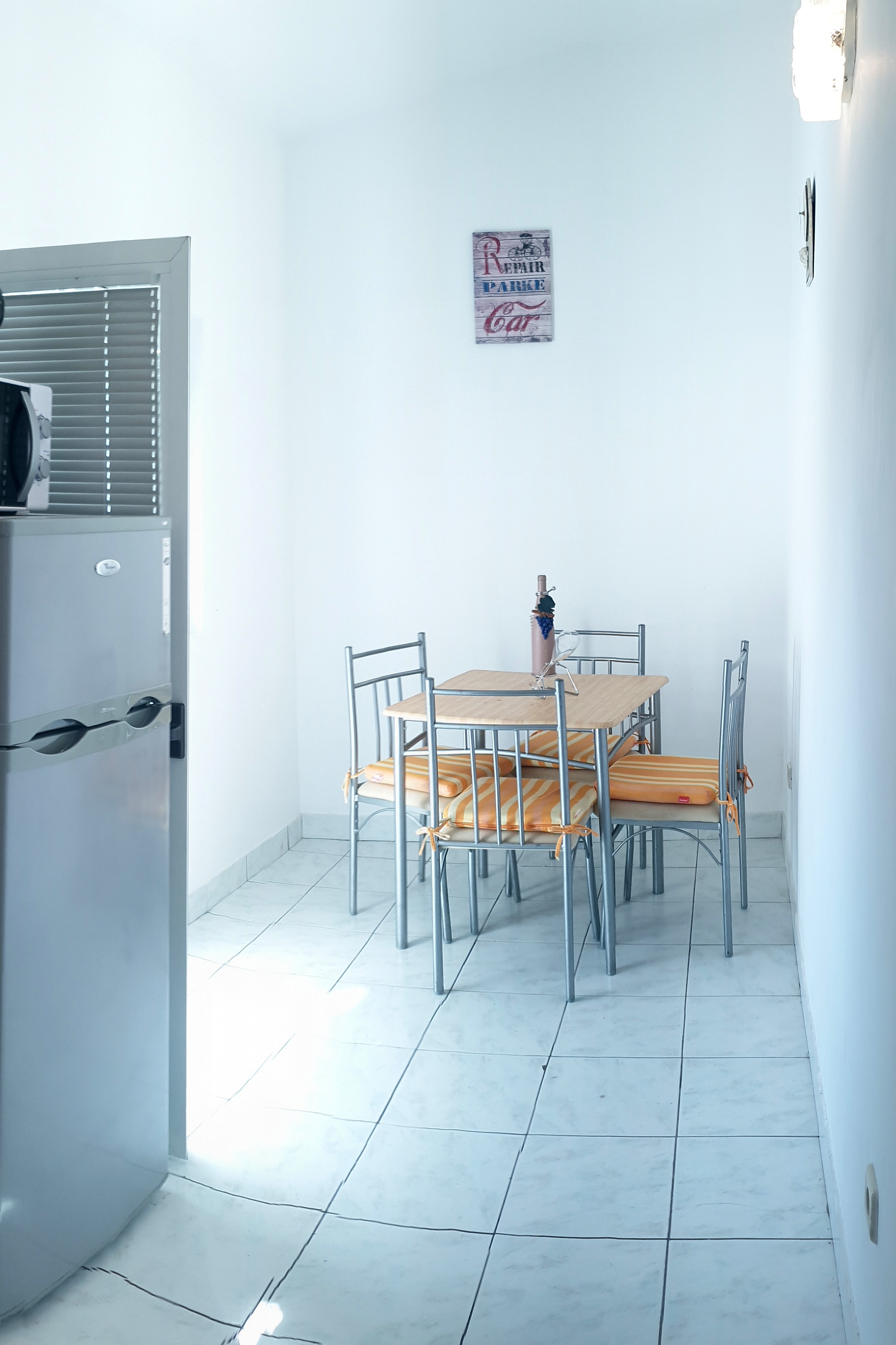 One bedroom apartment with balcony and sea view Metajna, Pag (A-6498-e) One bedroom apartment with balcony and sea view Metajna, Pag (A-6498-e)