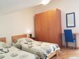Спальня 2 Novalja, Спальня 2 в размещении типа apartment, WiFi.