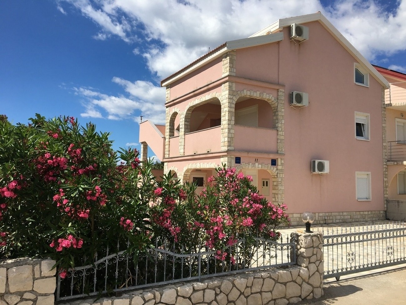 Top Pag Mandre Top Pag Mandre