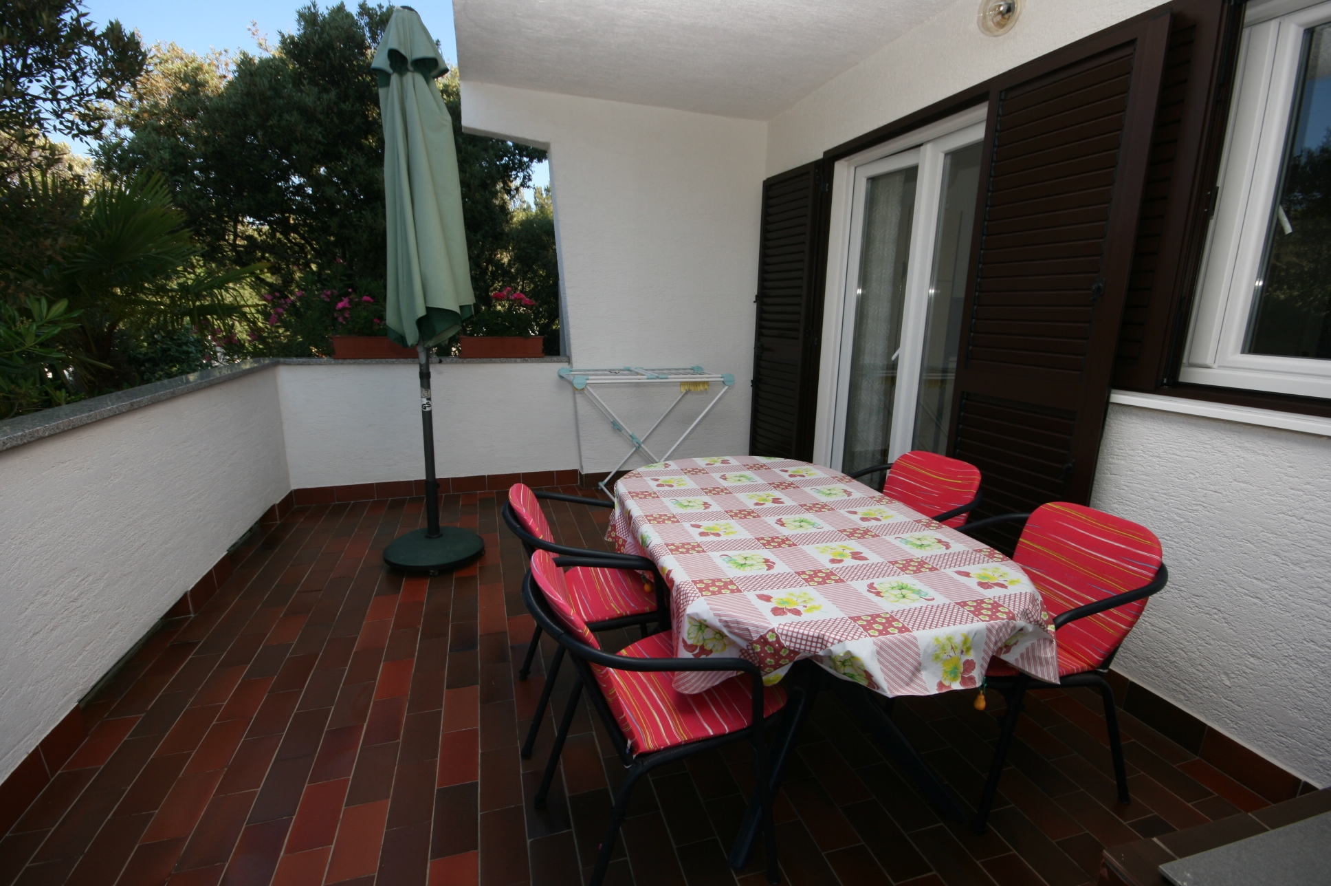 One bedroom apartment with terrace Mandre, Pag  A-a