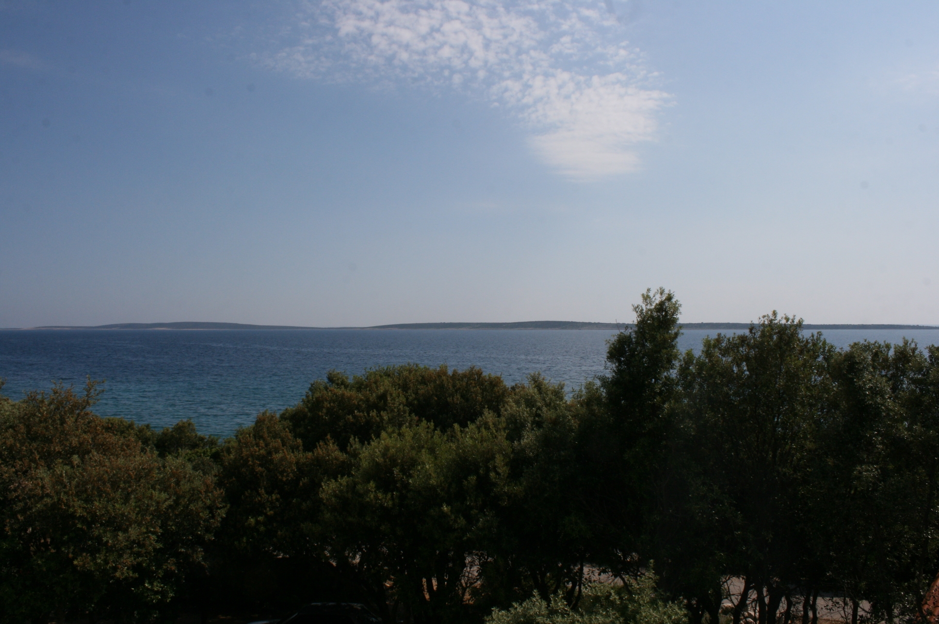 Two bedroom apartment near beach Mandre, Pag  A-a