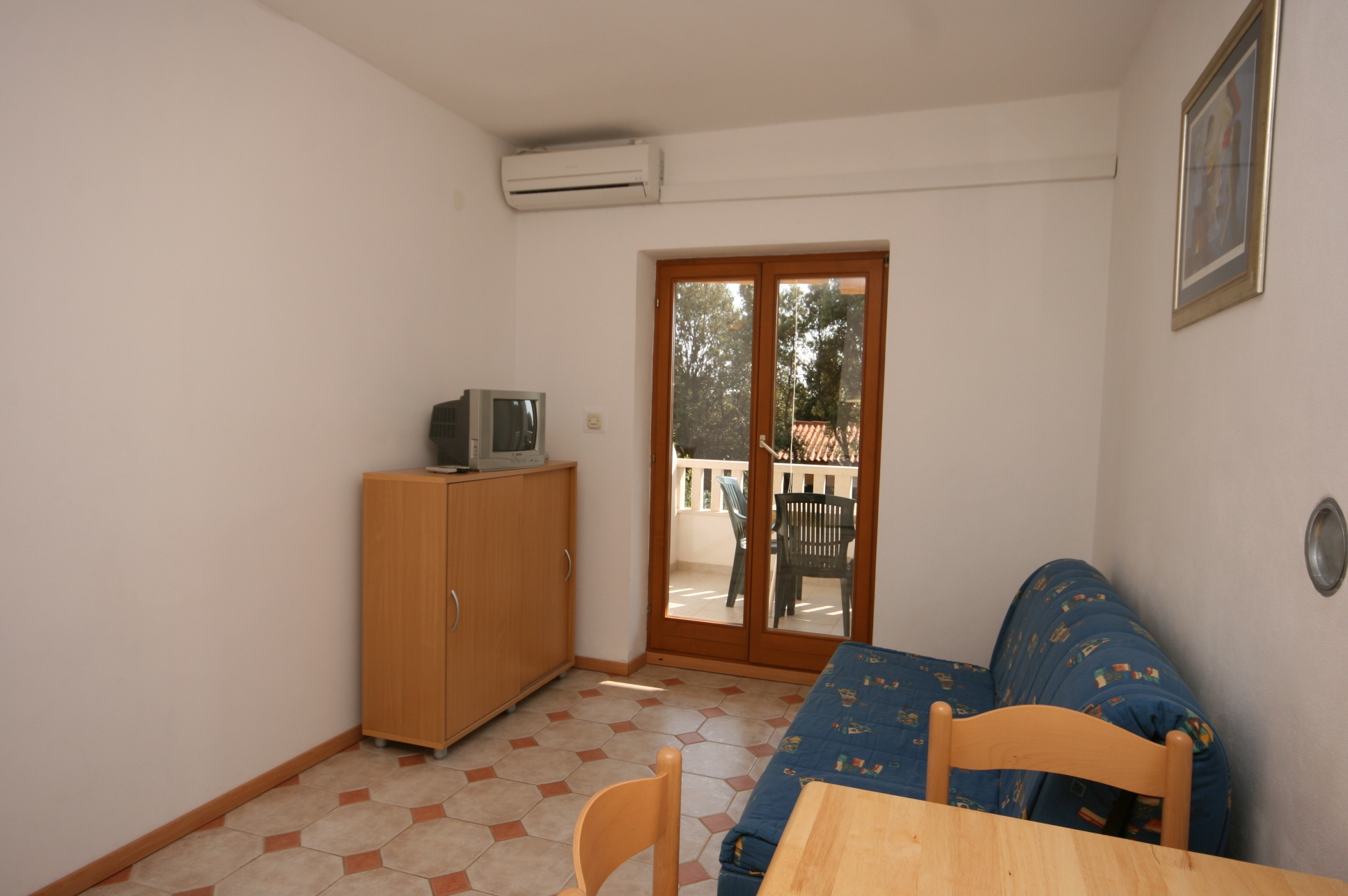 One bedroom apartment near beach Mandre, Pag (A-6518-c) One bedroom apartment near beach Mandre, Pag (A-6518-c)
