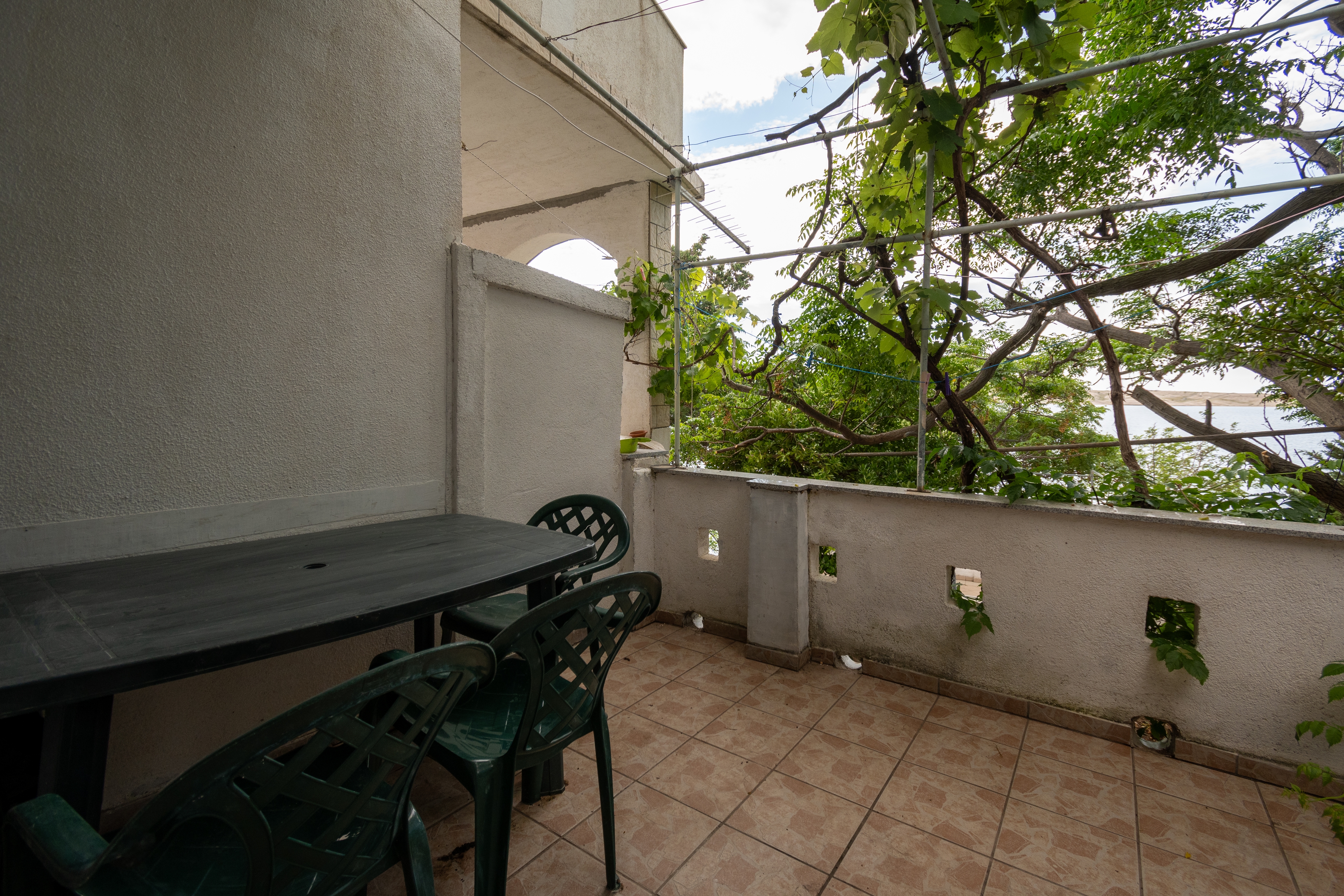 One bedroom apartment near beach Vidalići, Pag  A-b