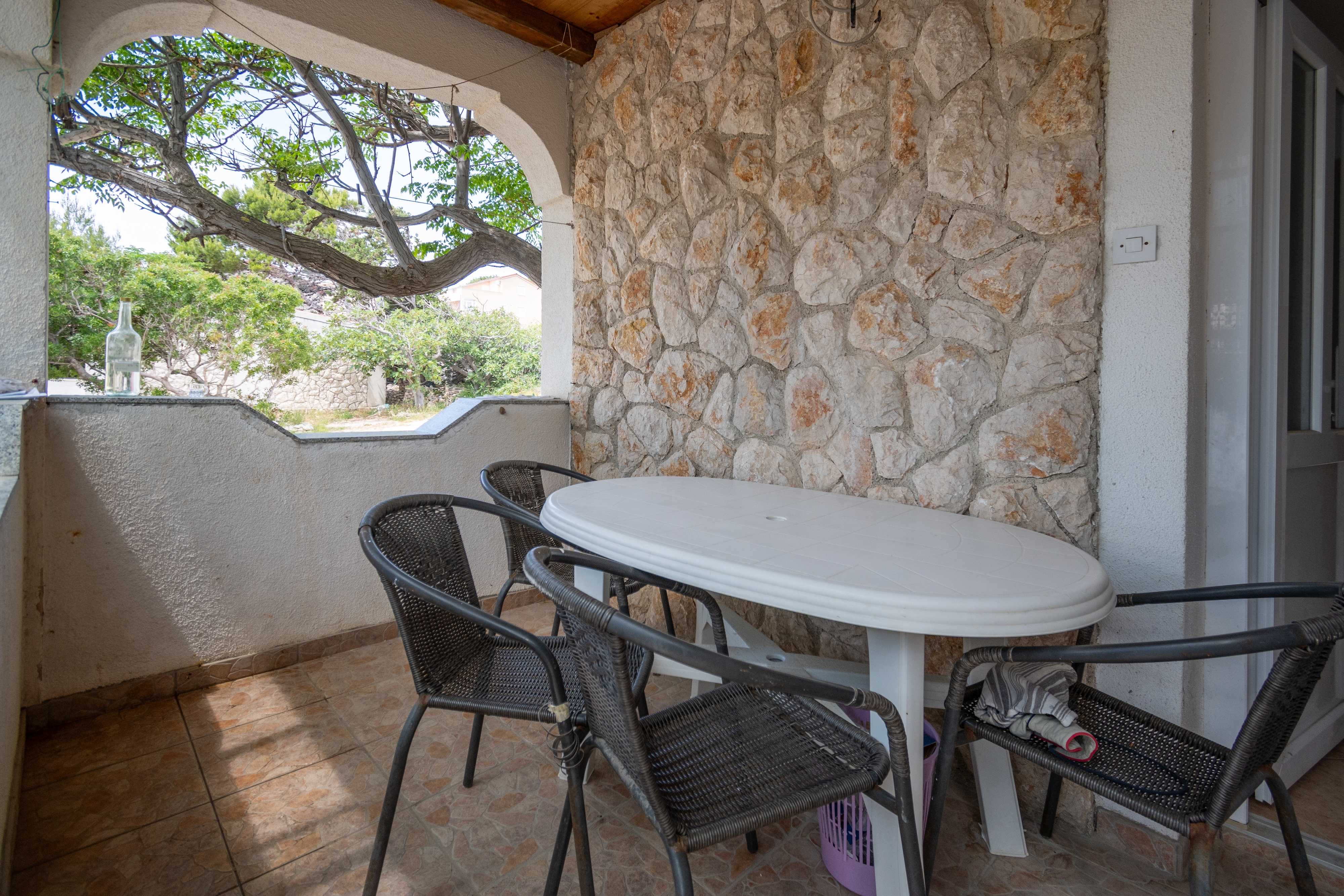Two bedroom apartment near beach Vidalići, Pag  A-e