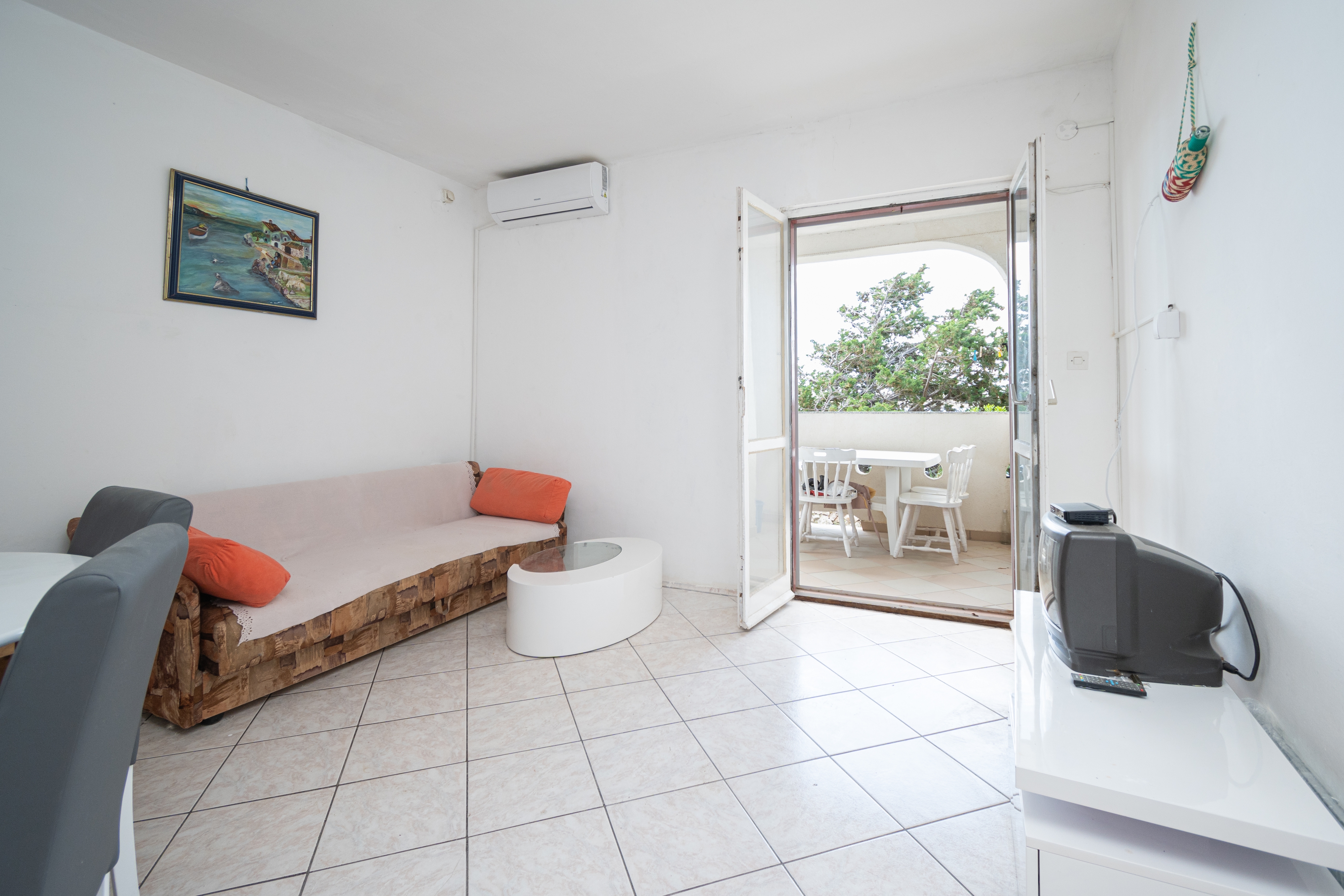 Two bedroom apartment near beach Vidalići, Pag (A-6519-f) Two bedroom apartment near beach Vidalići, Pag (A-6519-f)