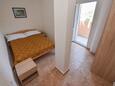Спальня 2 Metajna, Спальня 2 в размещении типа apartment, доступный кондиционер и WiFi.