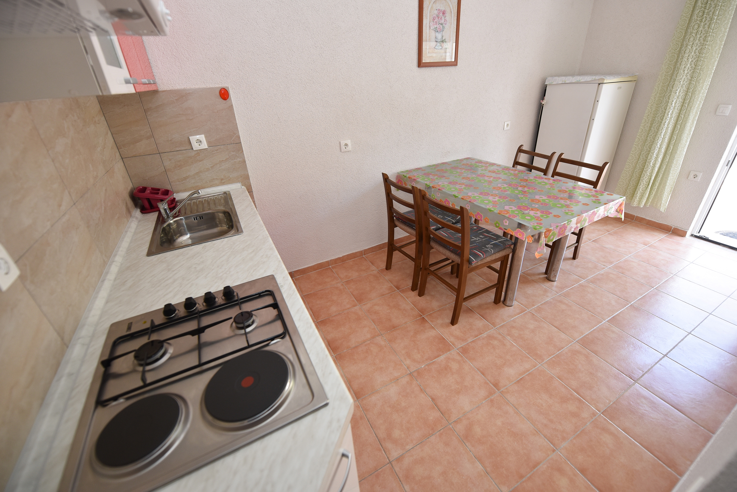 One bedroom apartment near beach Metajna, Pag (A-6522-g)