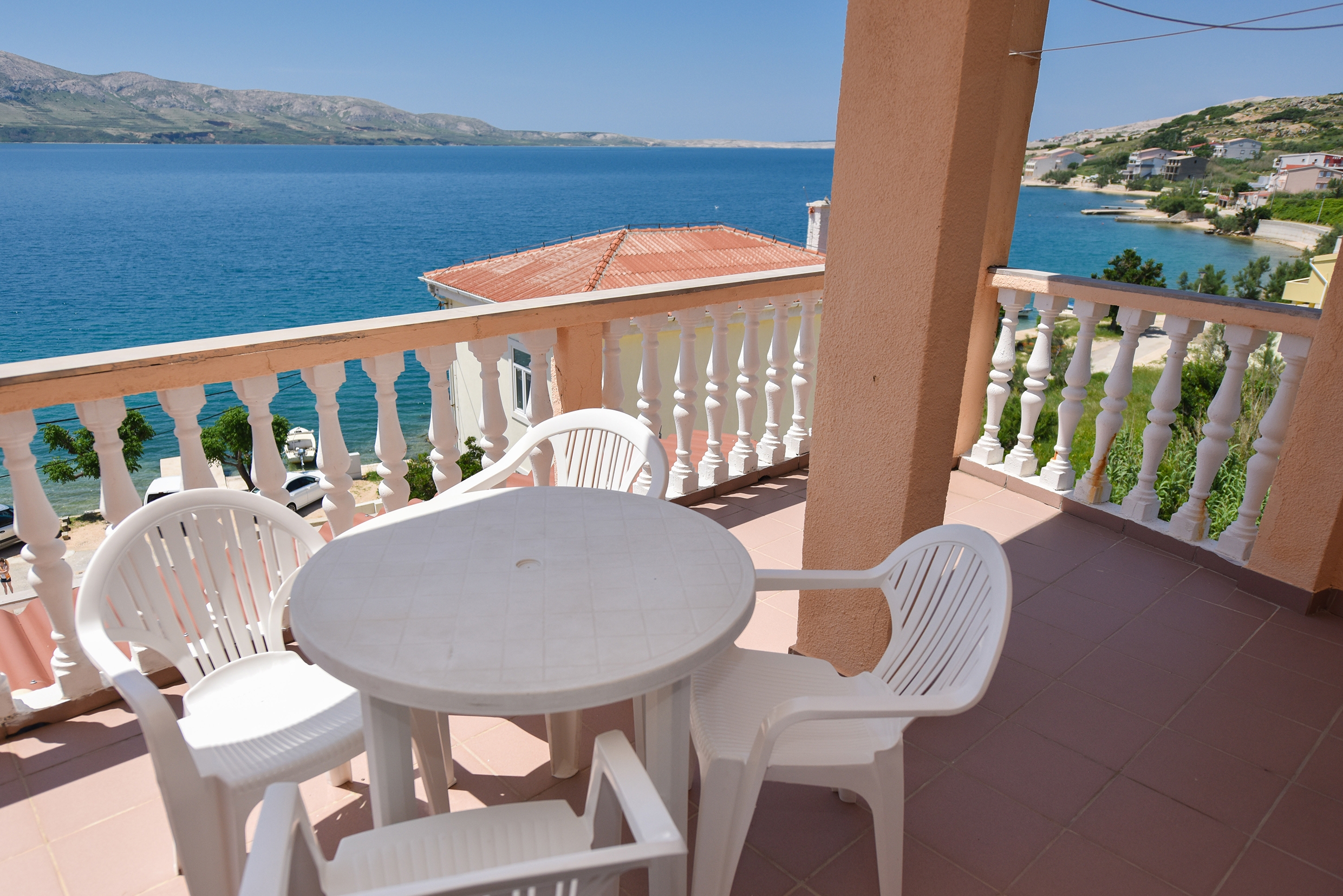 One bedroom apartment near beach Metajna, Pag (A-6522-g) One bedroom apartment near beach Metajna, Pag (A-6522-g)