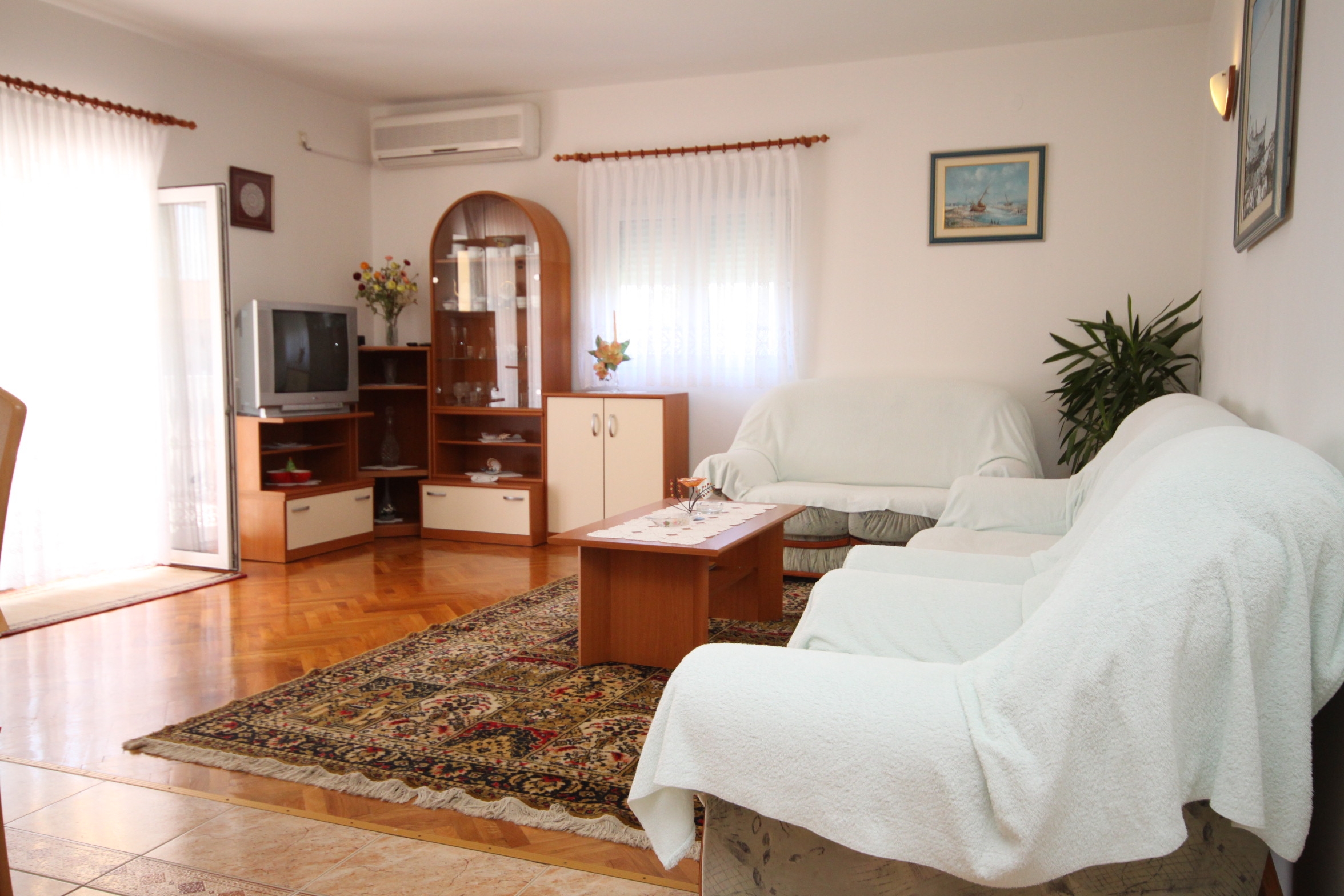 Three bedroom apartment near beach Vlašići, Pag (A-6523-a)