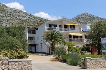 Property Starigrad, Paklenica, Property 6527 - Apartments with pebble beach.