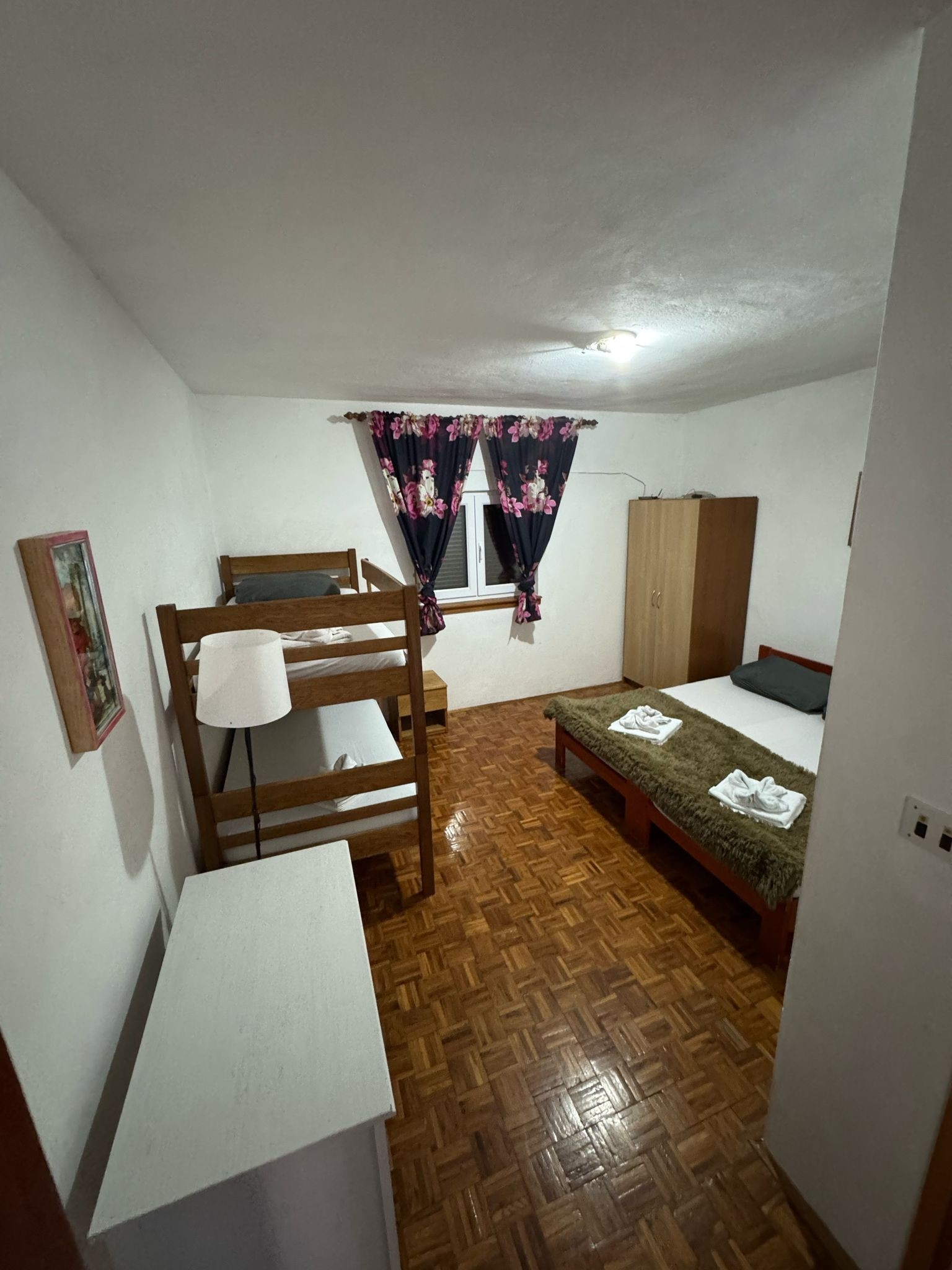Three bedroom apartment near beach Seline, Paklenica  A-a