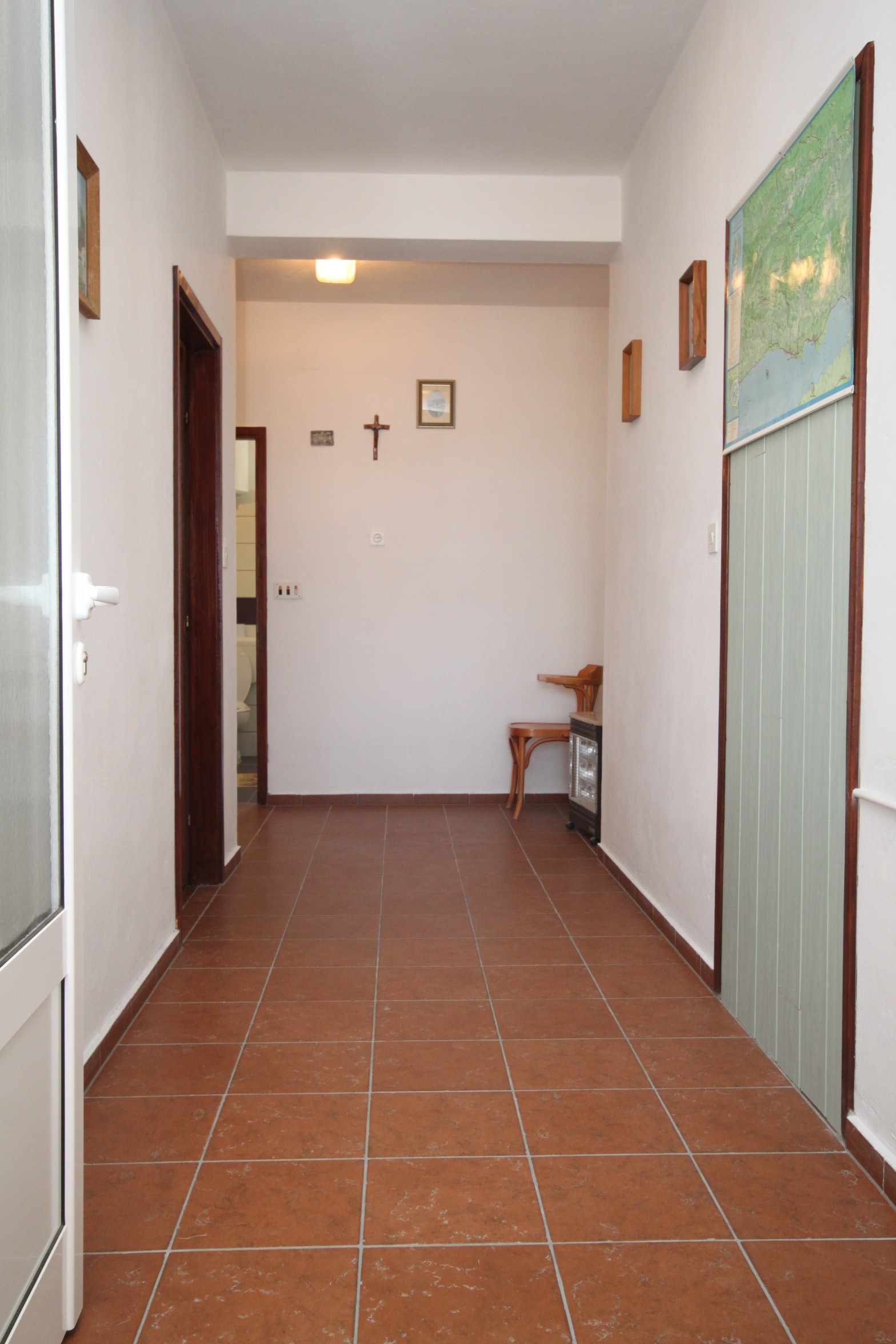 One bedroom apartment near beach Seline, Paklenica  A-b