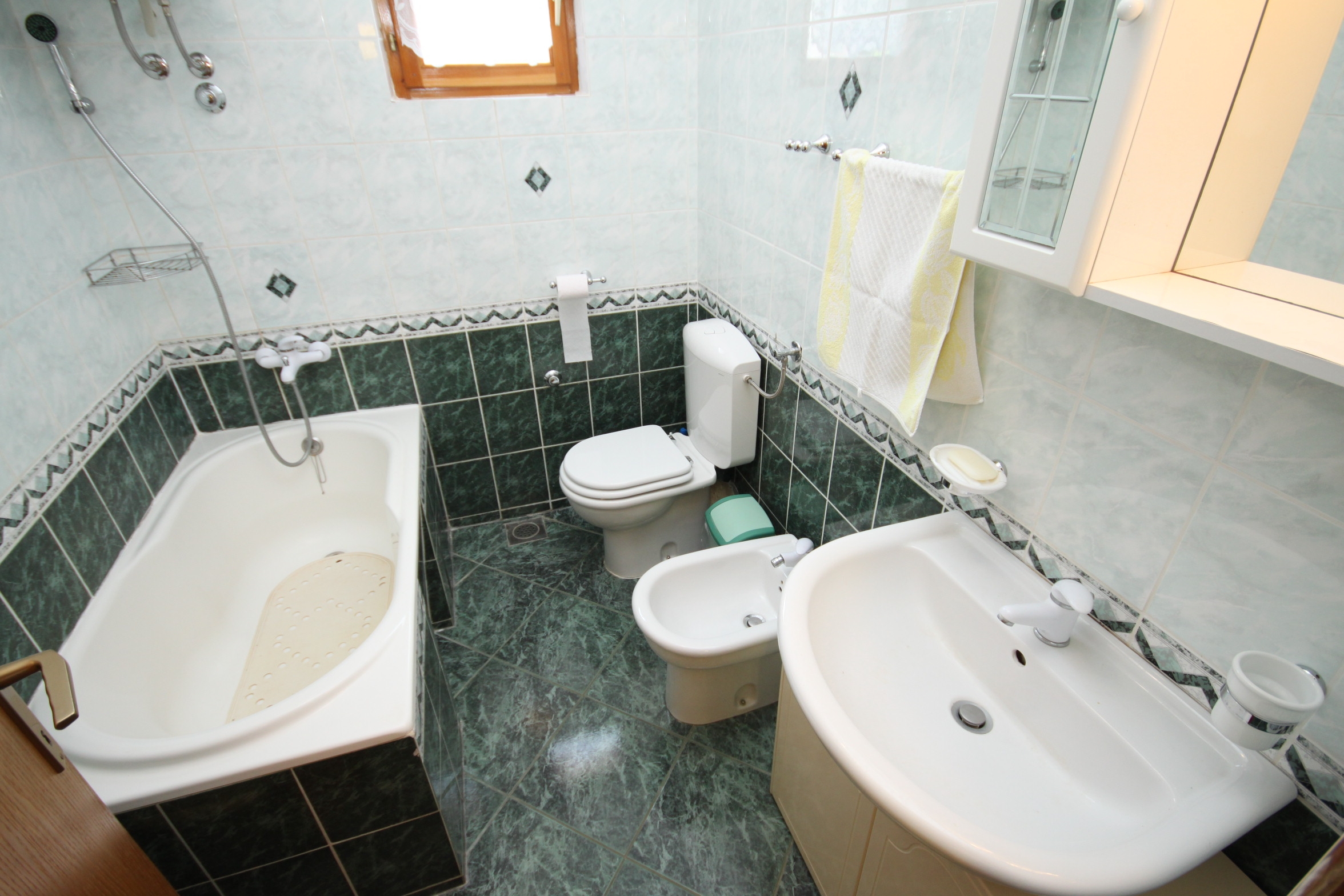 Two bedroom apartment with terrace and sea view Pag  A-a