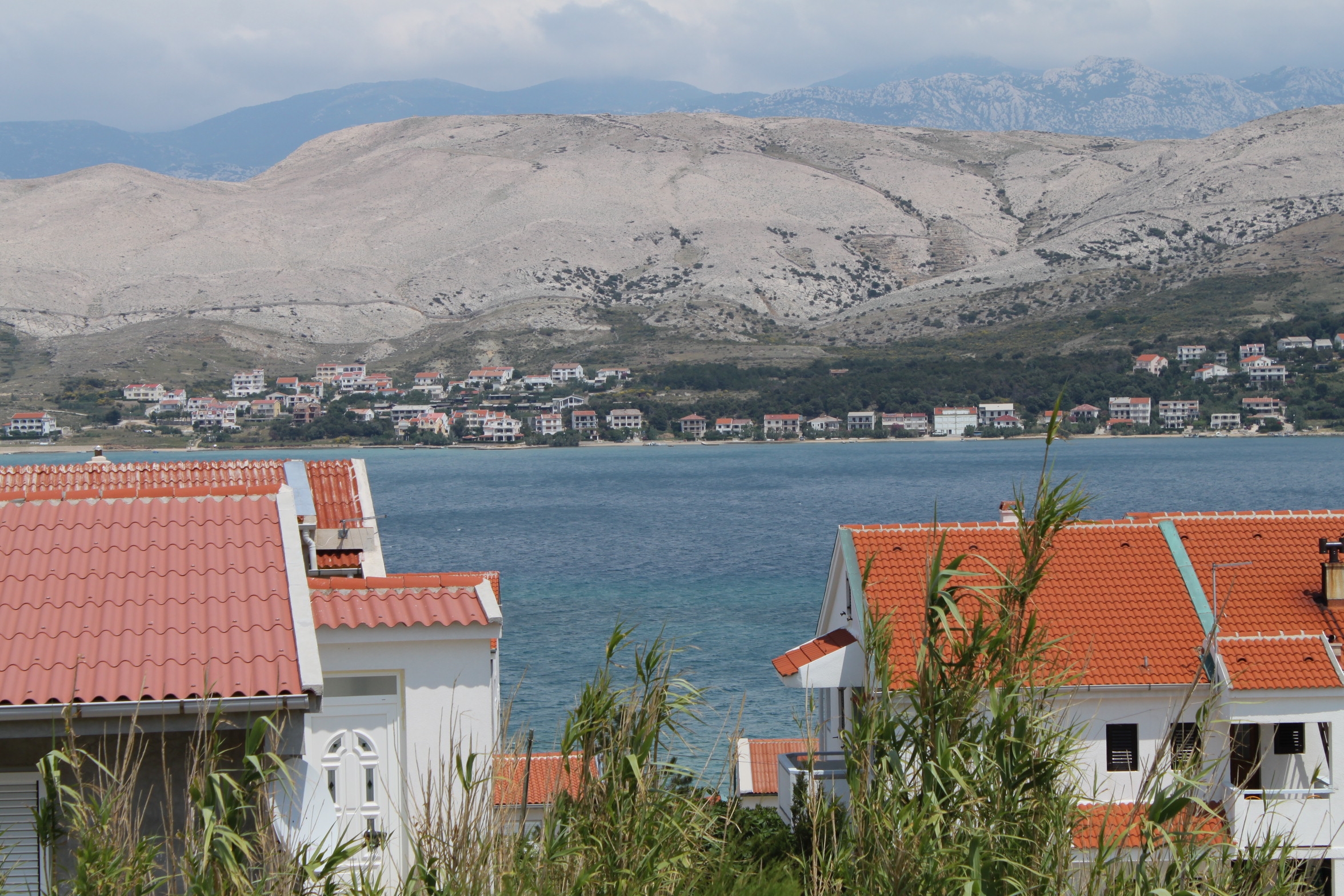 Two bedroom apartment with terrace and sea view Pag  A-a