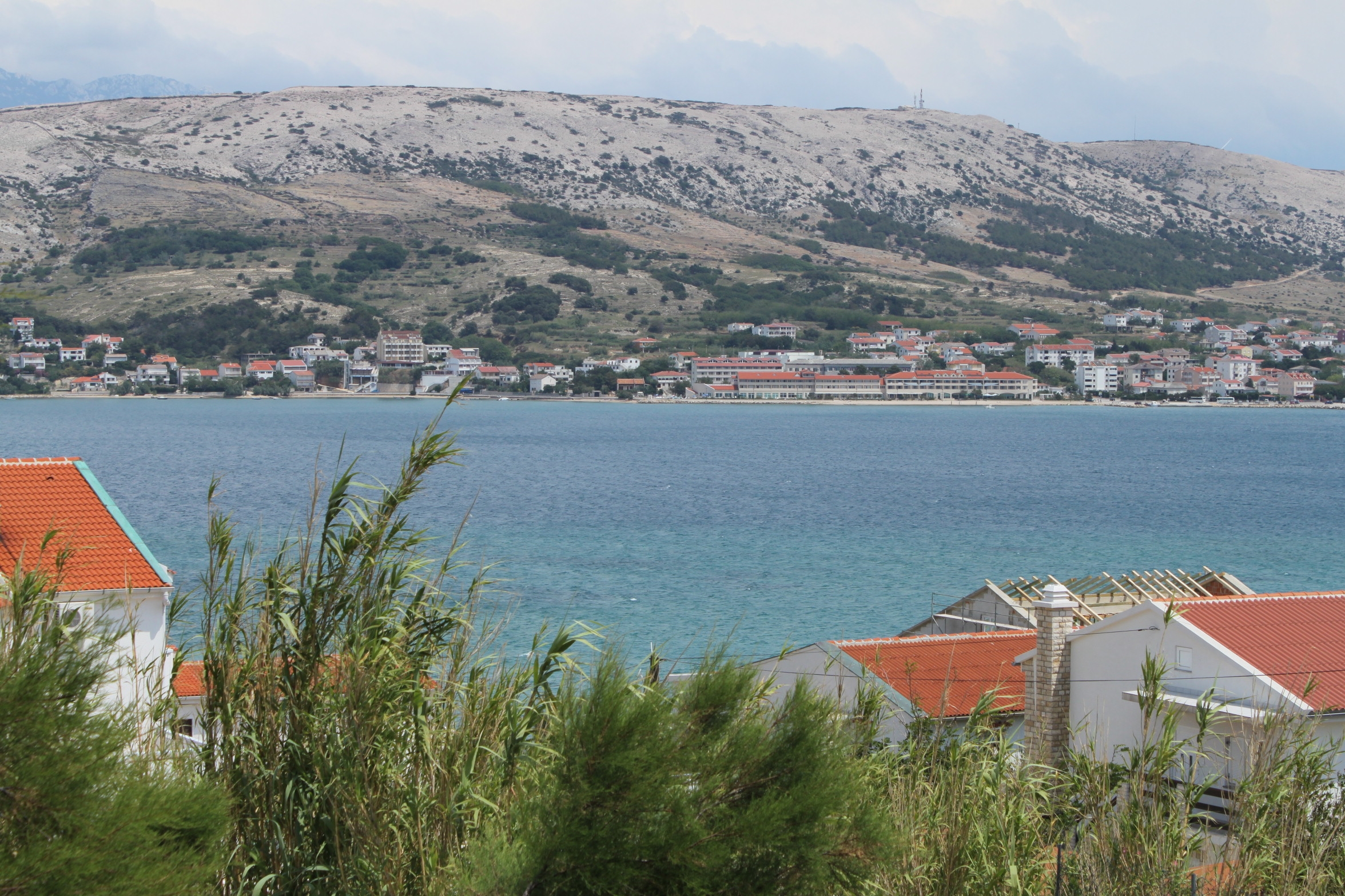 Two bedroom apartment with terrace and sea view Pag  A-b