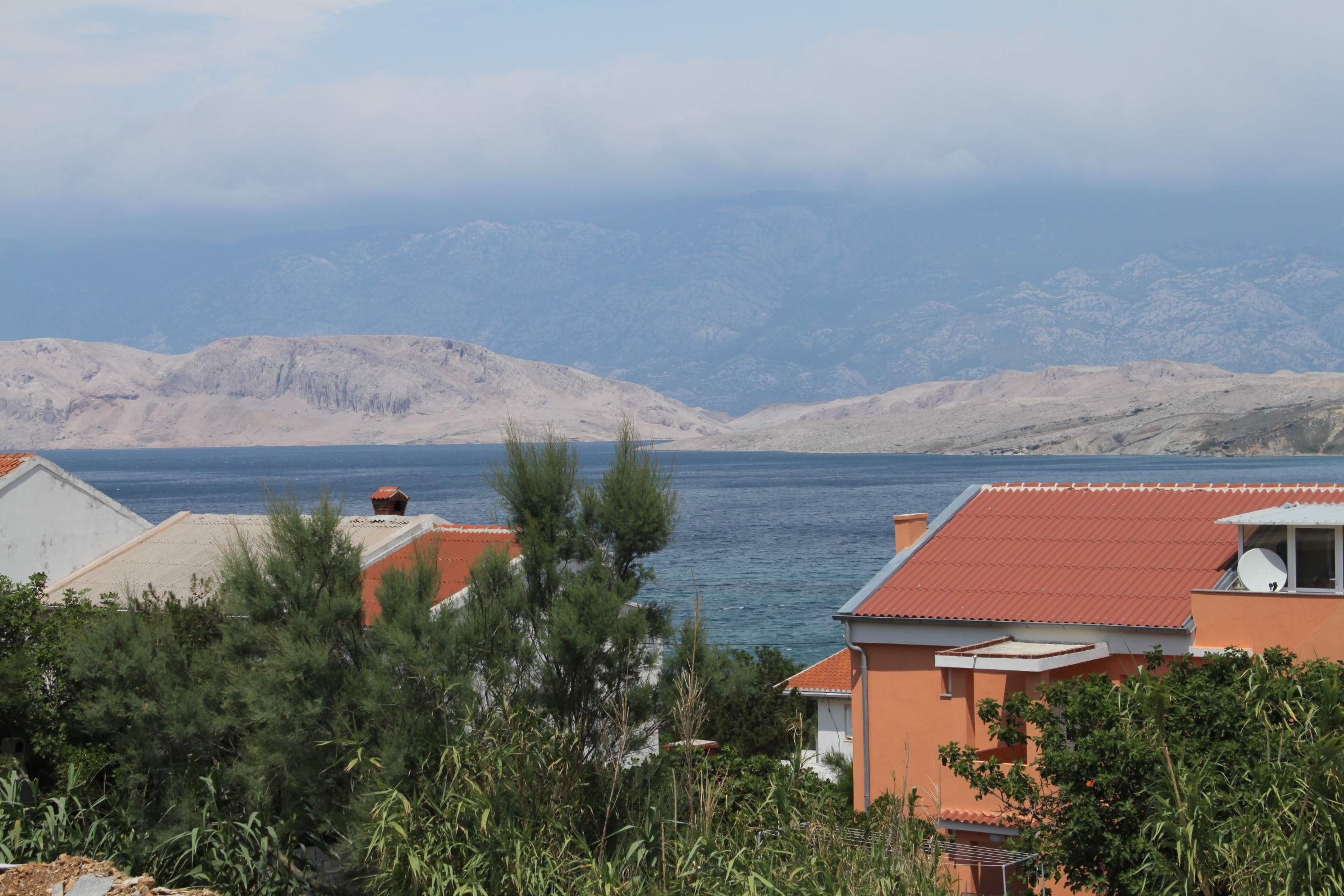 Two bedroom apartment with terrace and sea view Pag  A-b