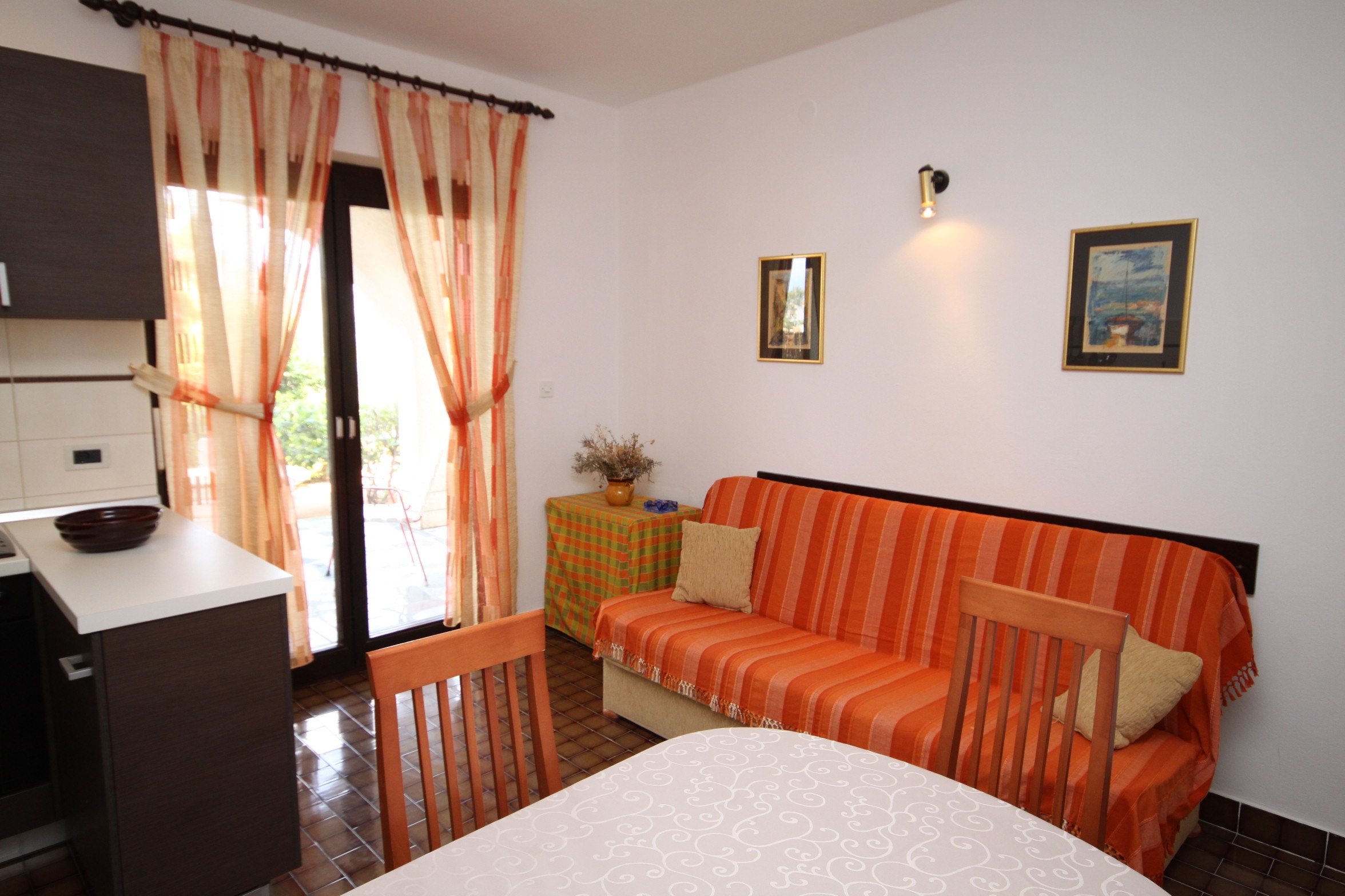 Two bedroom apartment with terrace and sea view Pag (A-6535-c)