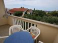 Terrace Mandre, Terrace in the apartment, with a sea view, (pet friendly) and WiFi.