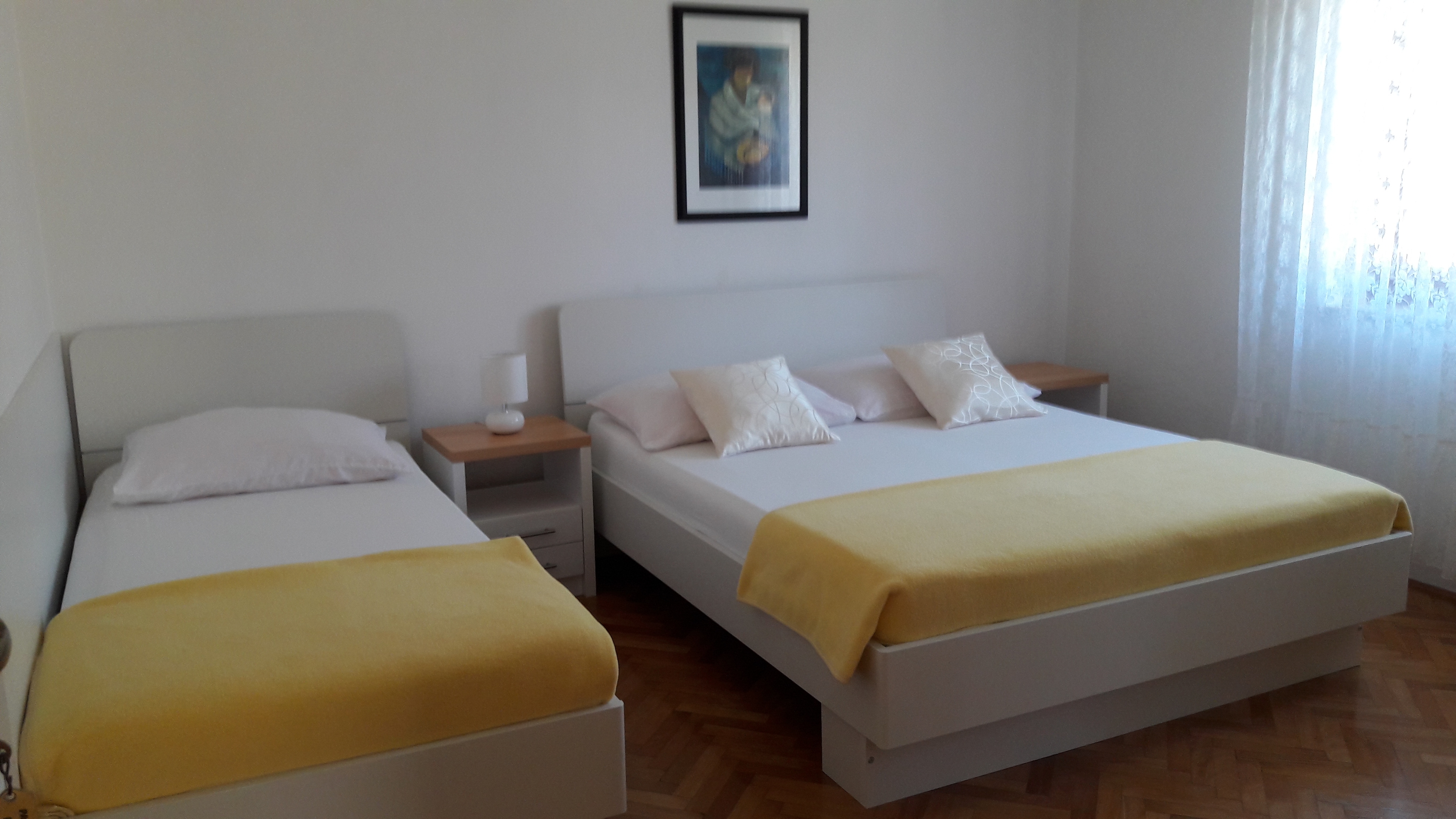 Three bedroom apartment near beach Seline, Paklenica  A-a