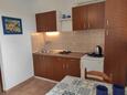 Kuchyně Novalja, Kuchyně v ubytování typu apartment, s klimatizací a WiFi.