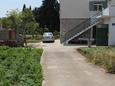 Parking lot Tribunj, Vodice, Parking lot 6559 - Apartments with pebble beach.