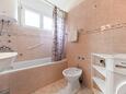 Ванная комната Seline, Ванная комната в размещении типа apartment, Домашние животные допускаются и WiFi.