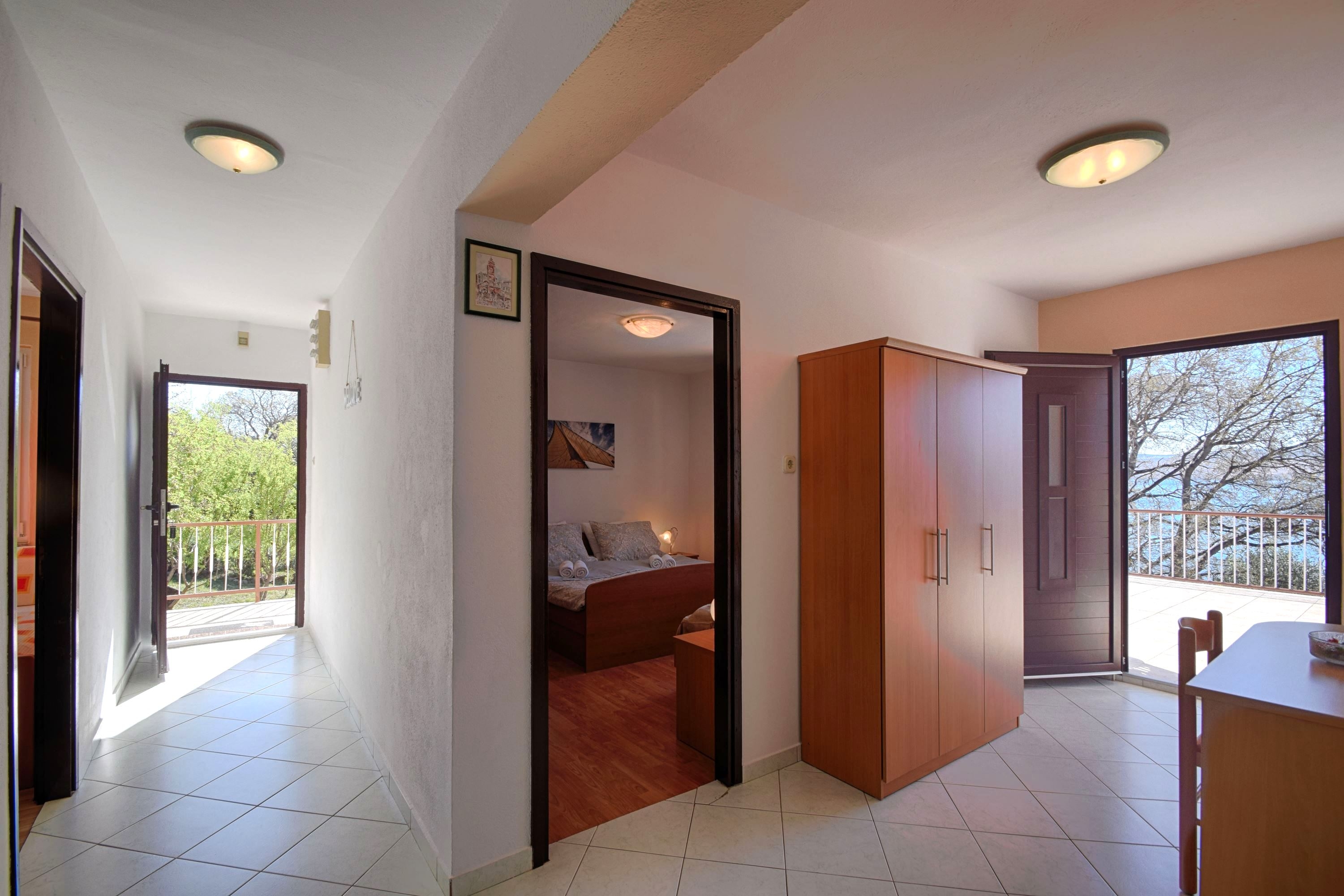 Two bedroom apartment near beach Seline, Paklenica  A-a